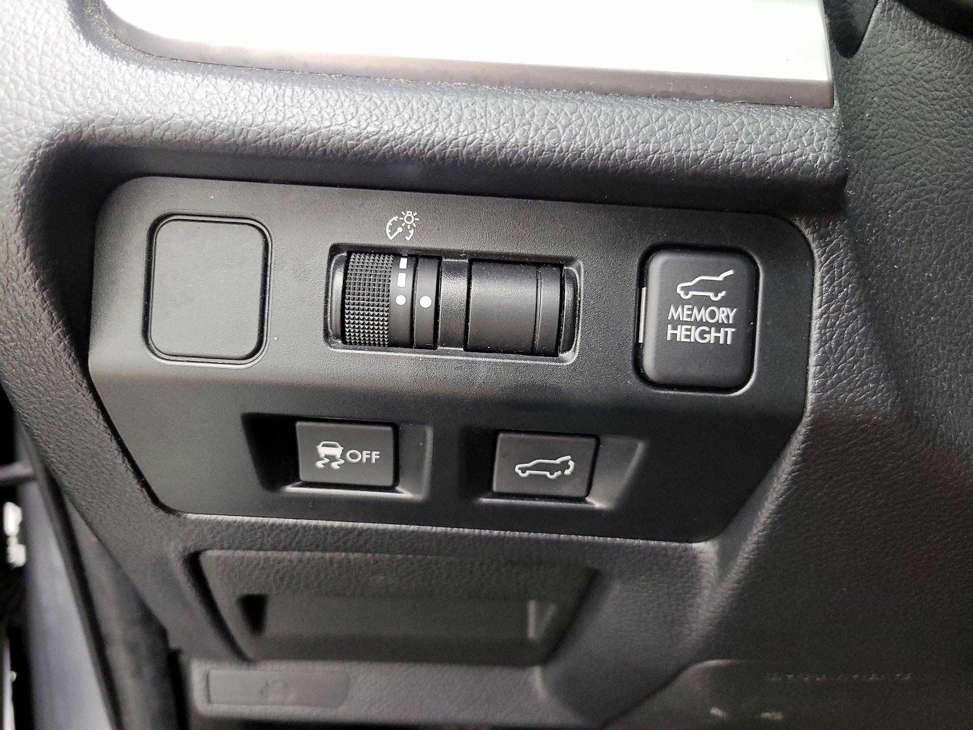Thumbnail: 2016 Subaru Forester - 13