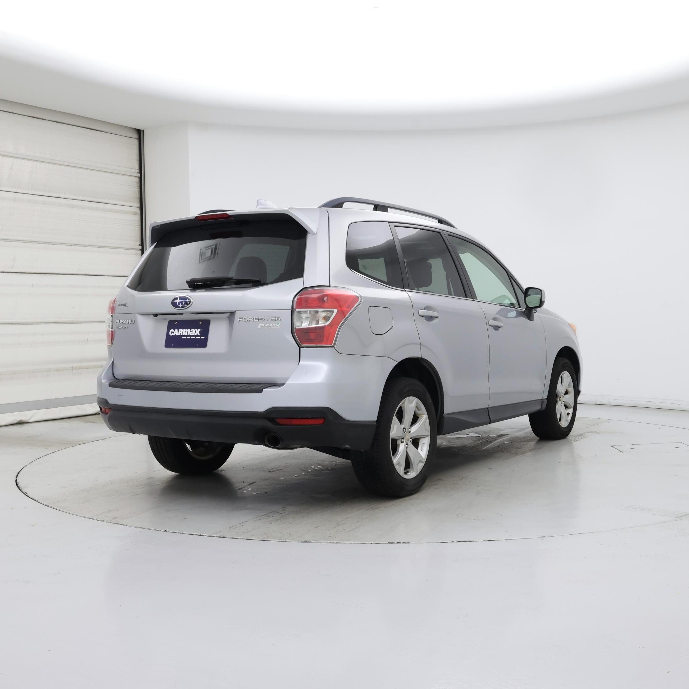 Thumbnail: 2016 Subaru Forester - 8