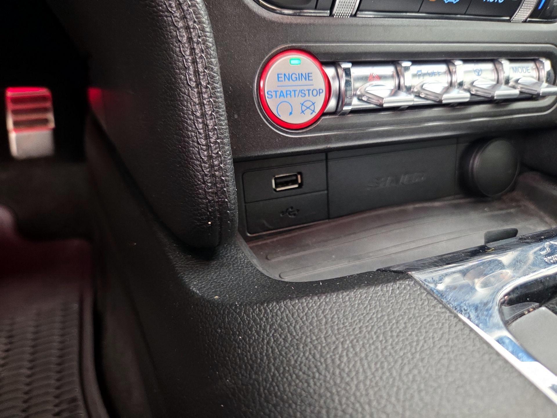 Thumbnail: 2015 Ford Mustang - 19