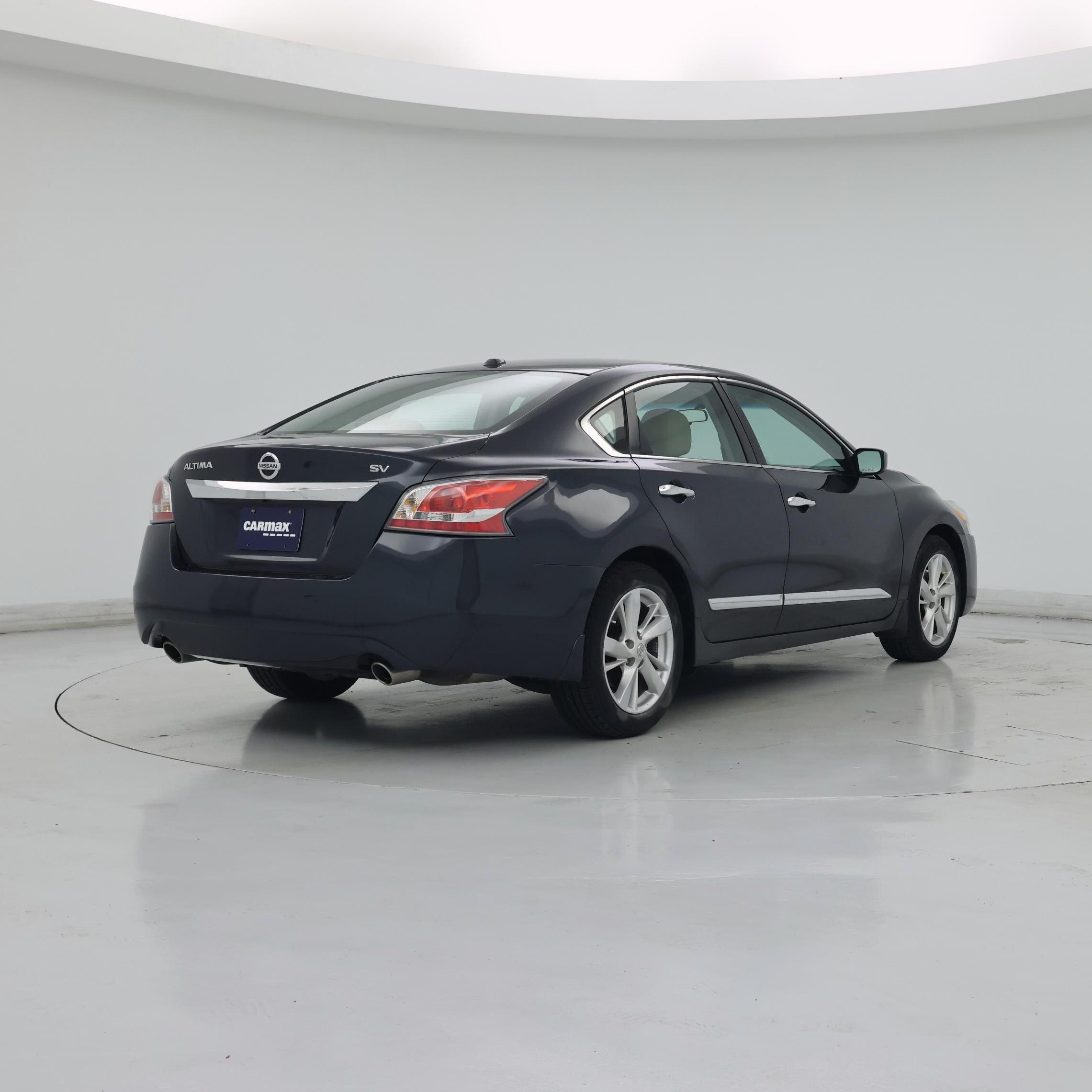 Thumbnail: 2015 Nissan Altima - 8