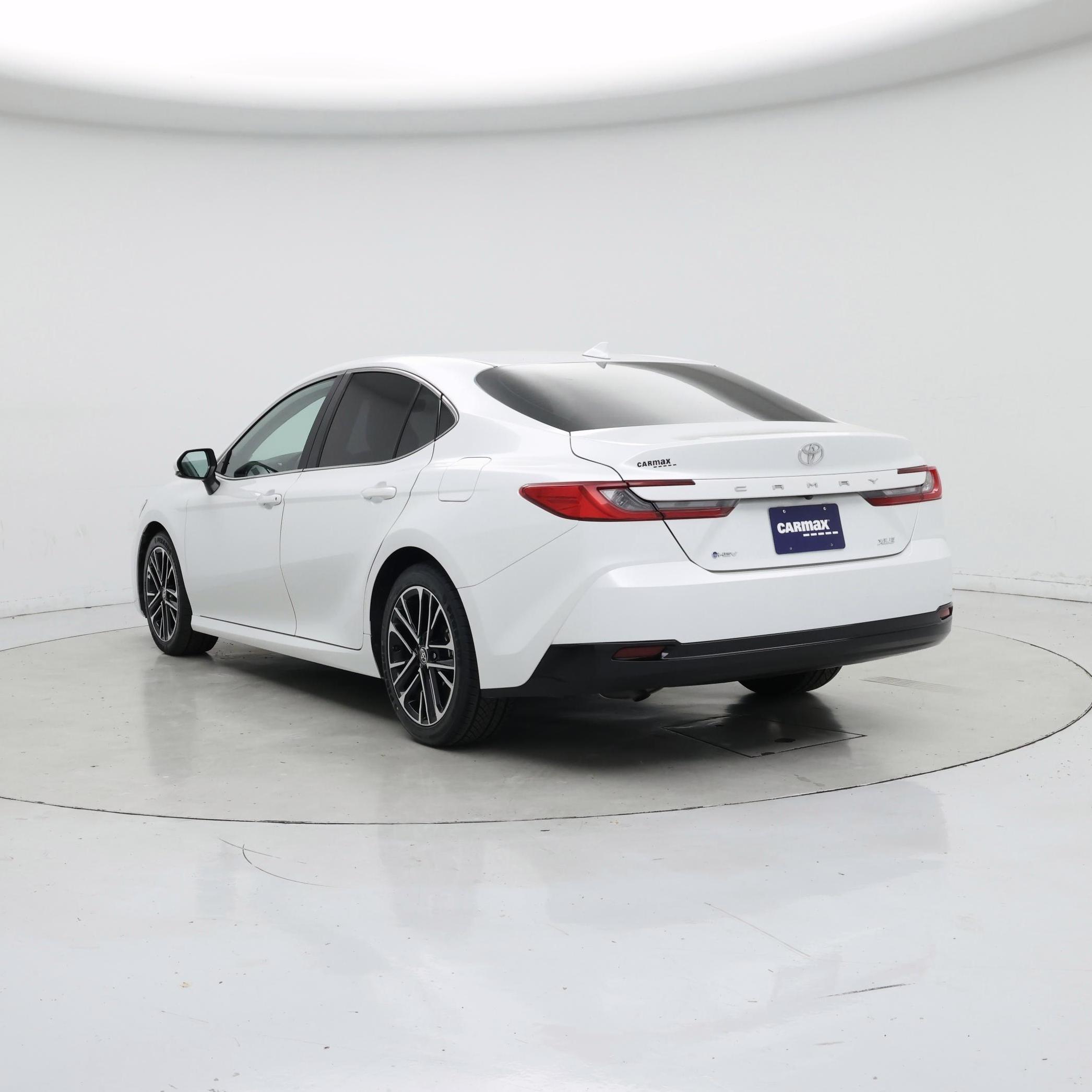Thumbnail: 2025 Toyota Camry - 2
