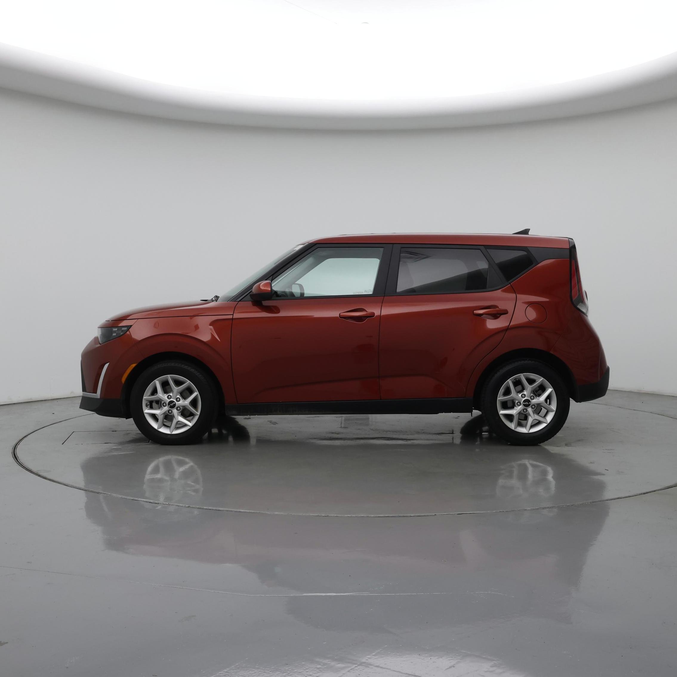 Thumbnail: 2023 Kia Soul - 3