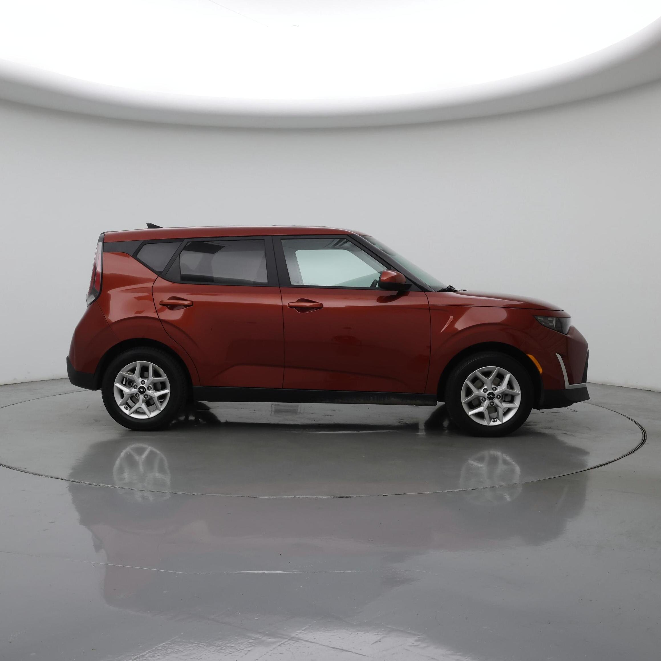 Thumbnail: 2023 Kia Soul - 7