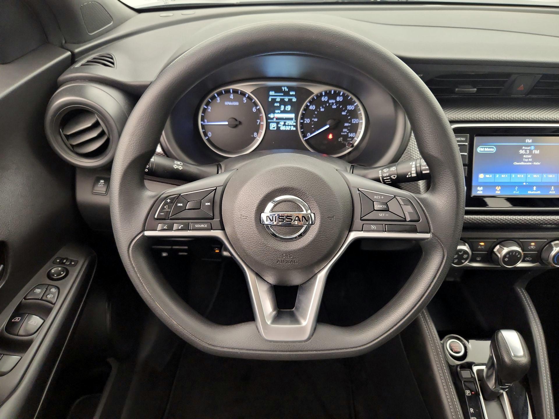Thumbnail: 2019 Nissan Kicks - 10