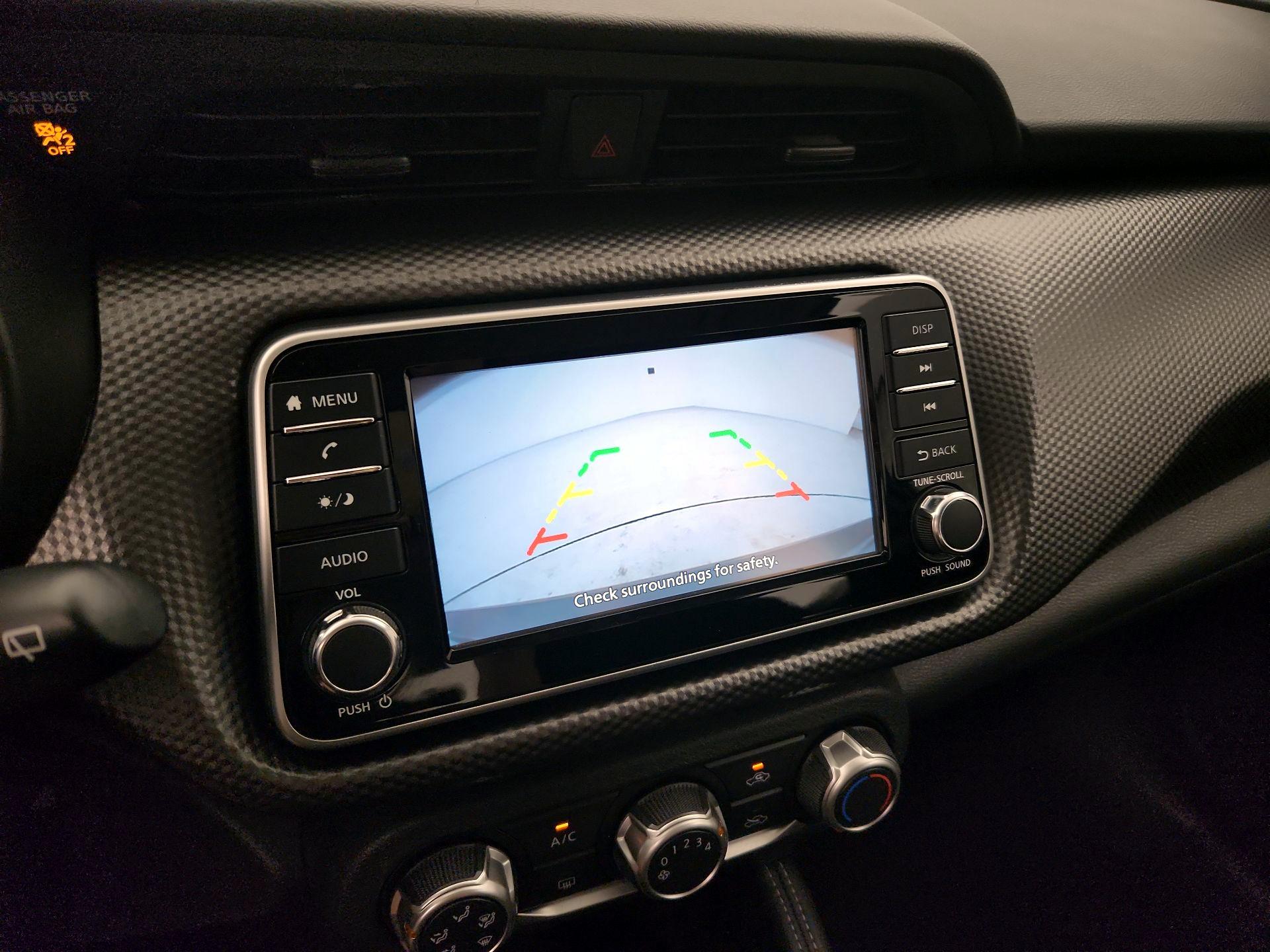 Thumbnail: 2019 Nissan Kicks - 14