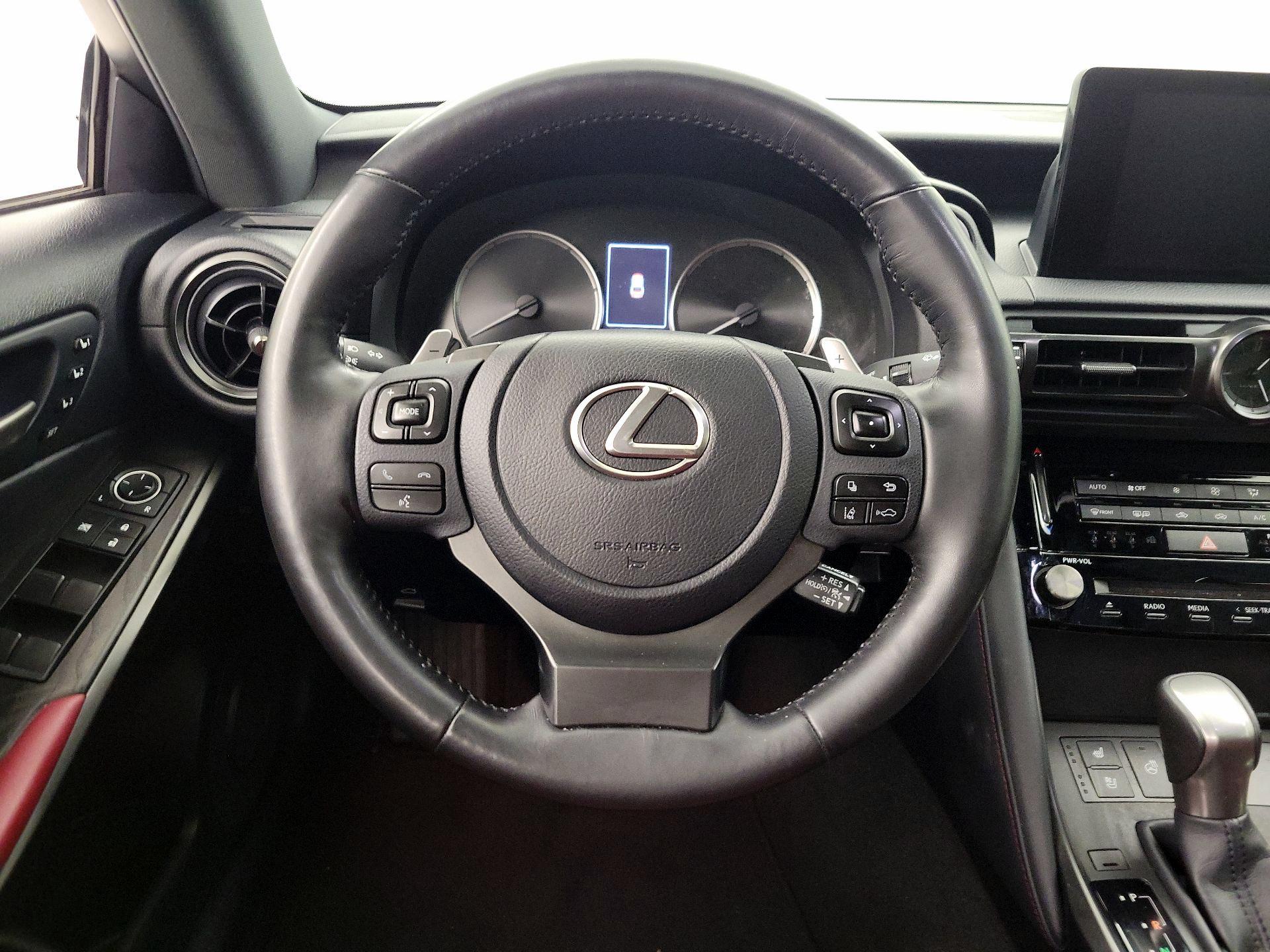 Thumbnail: 2023 Lexus IS - 10