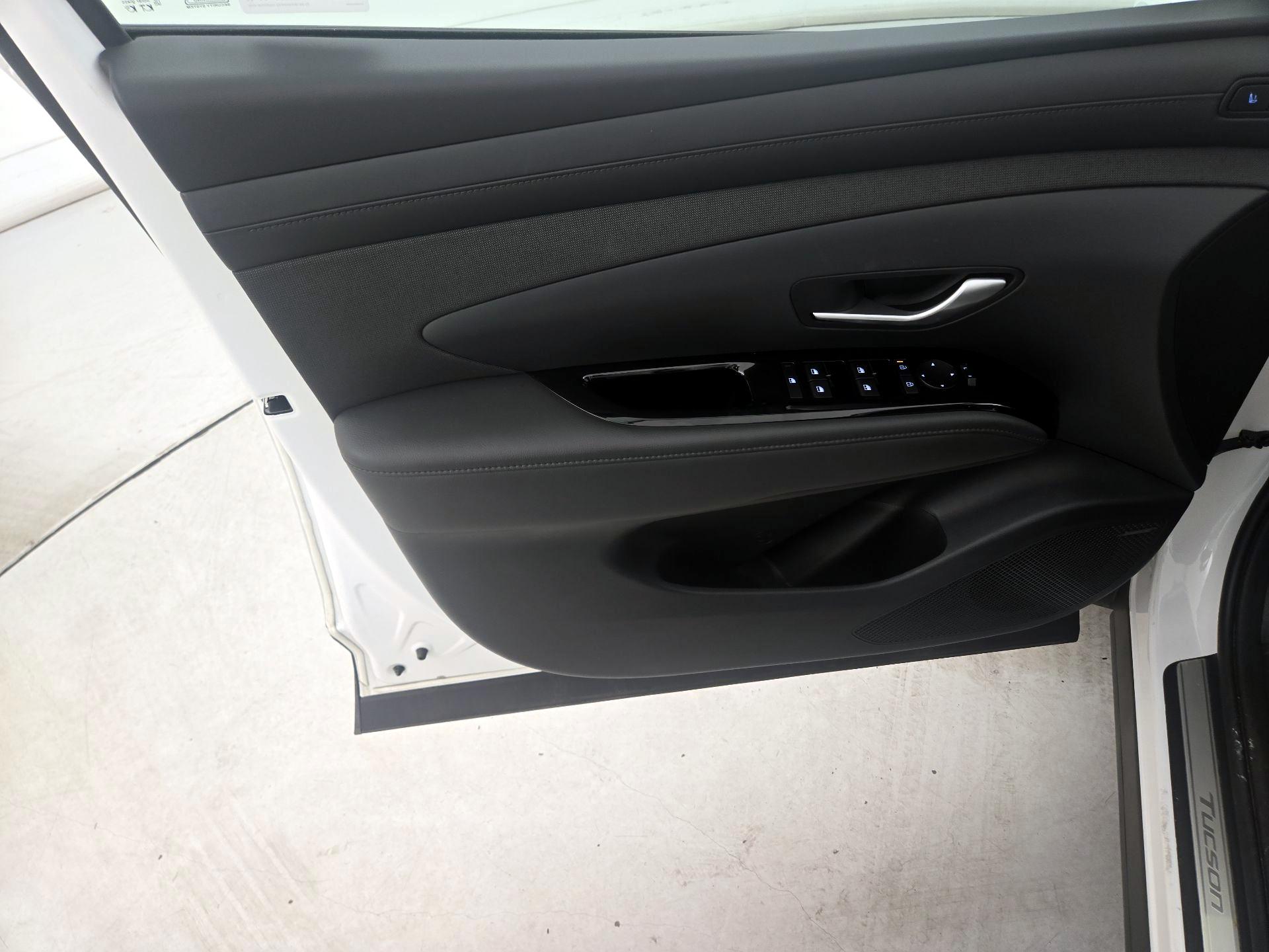 Thumbnail: 2025 Hyundai Tucson - 12