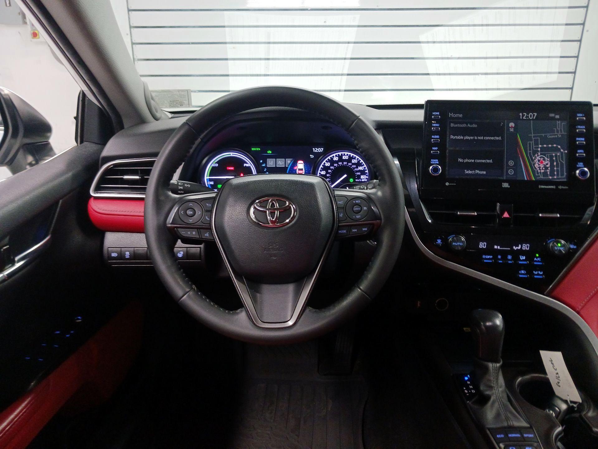 Thumbnail: 2023 Toyota Camry - 10