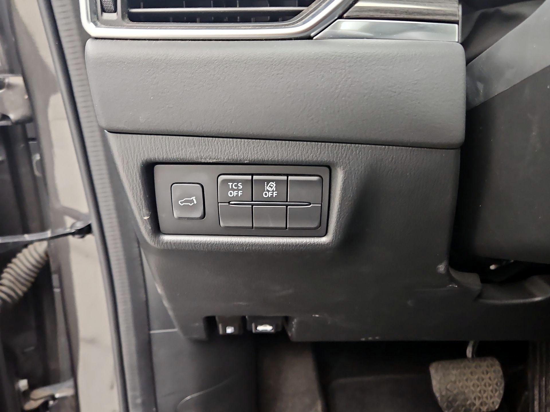 Thumbnail: 2018 Mazda CX-5 - 13
