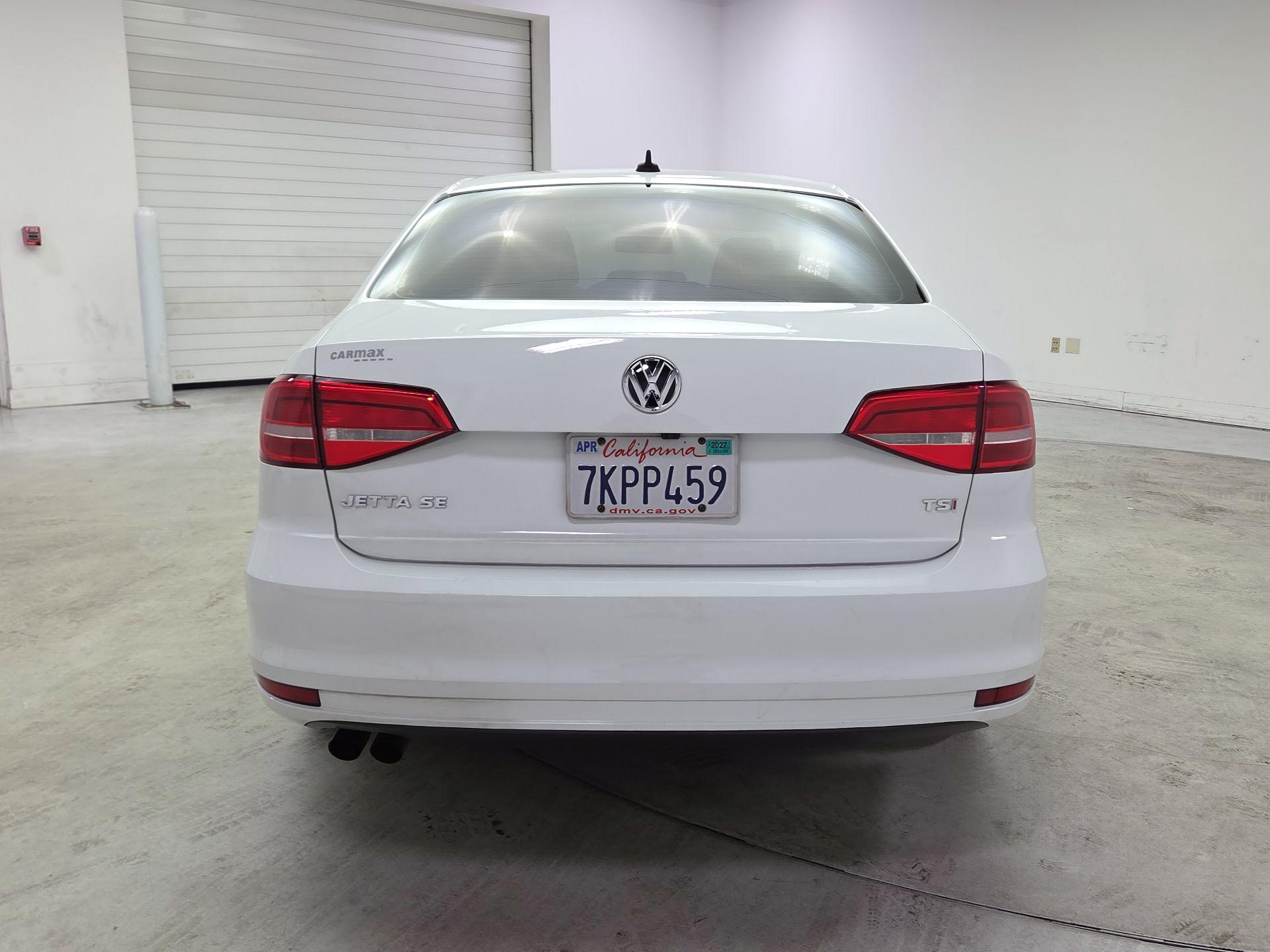 Thumbnail: 2015 Volkswagen Jetta - 6