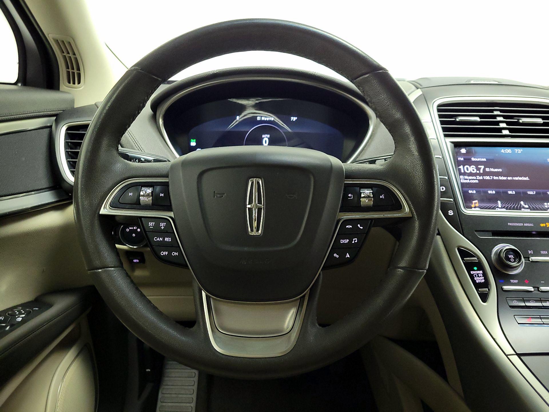 Thumbnail: 2019 Lincoln Nautilus - 10