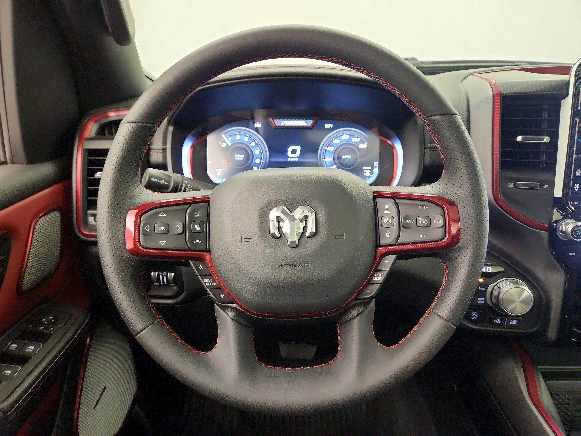Thumbnail: 2025 RAM 1500 - 10