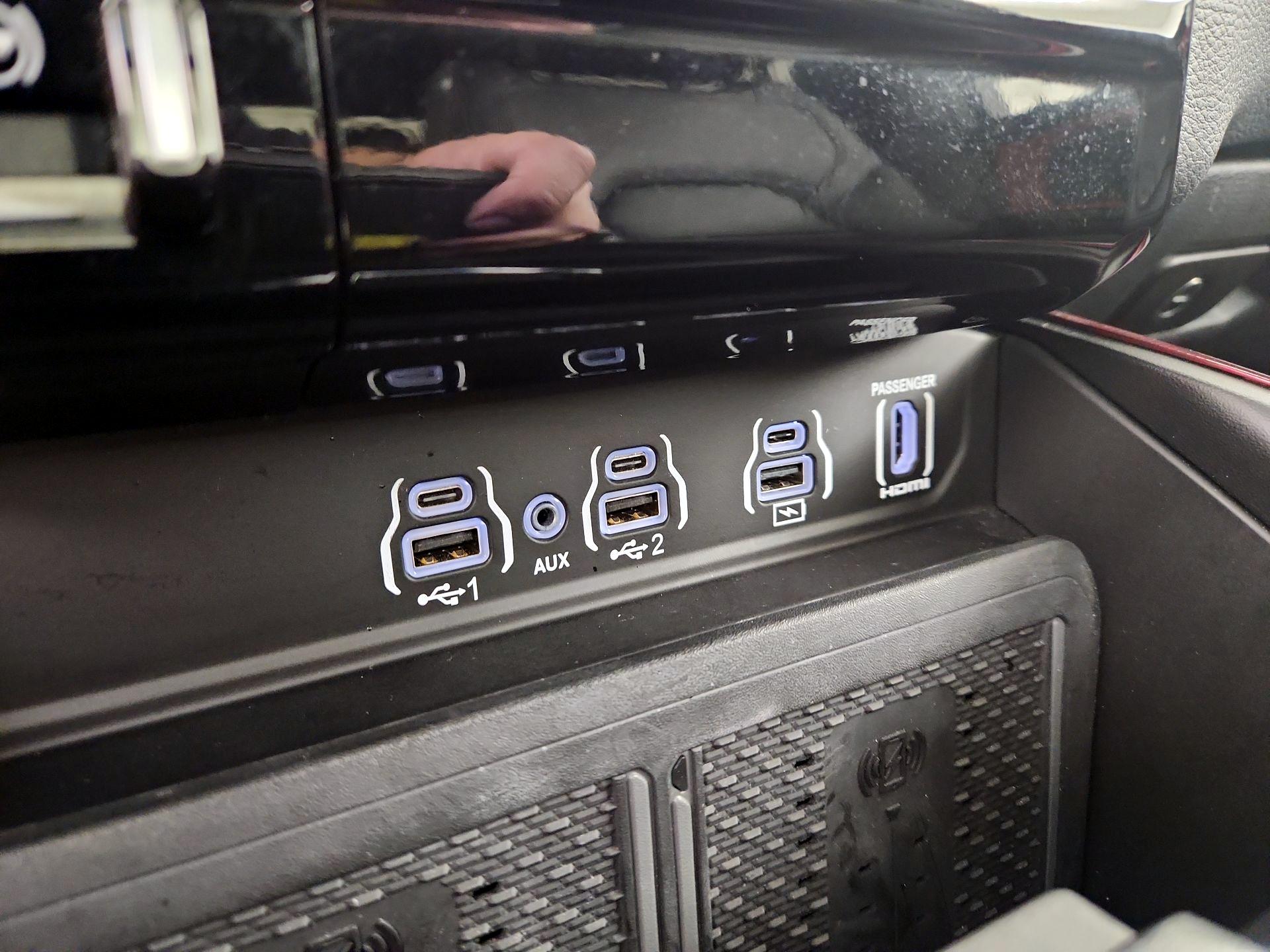 Thumbnail: 2025 RAM 1500 - 19