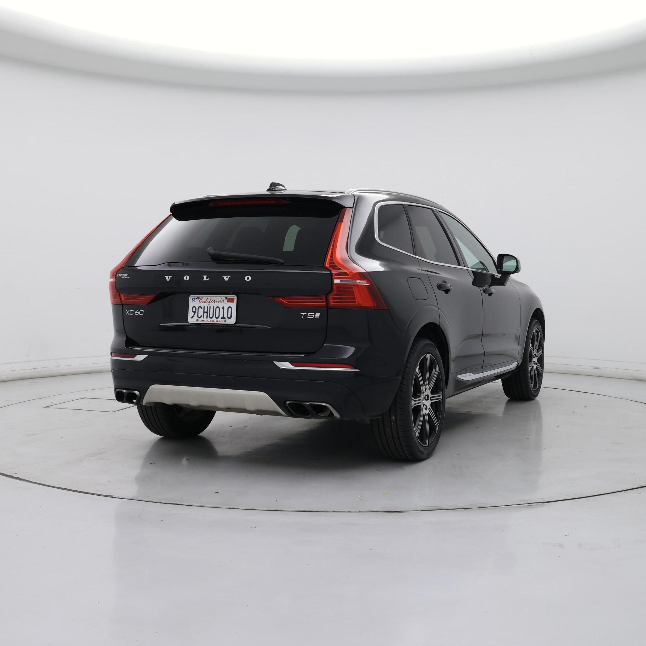 Thumbnail: 2019 Volvo XC60 - 8