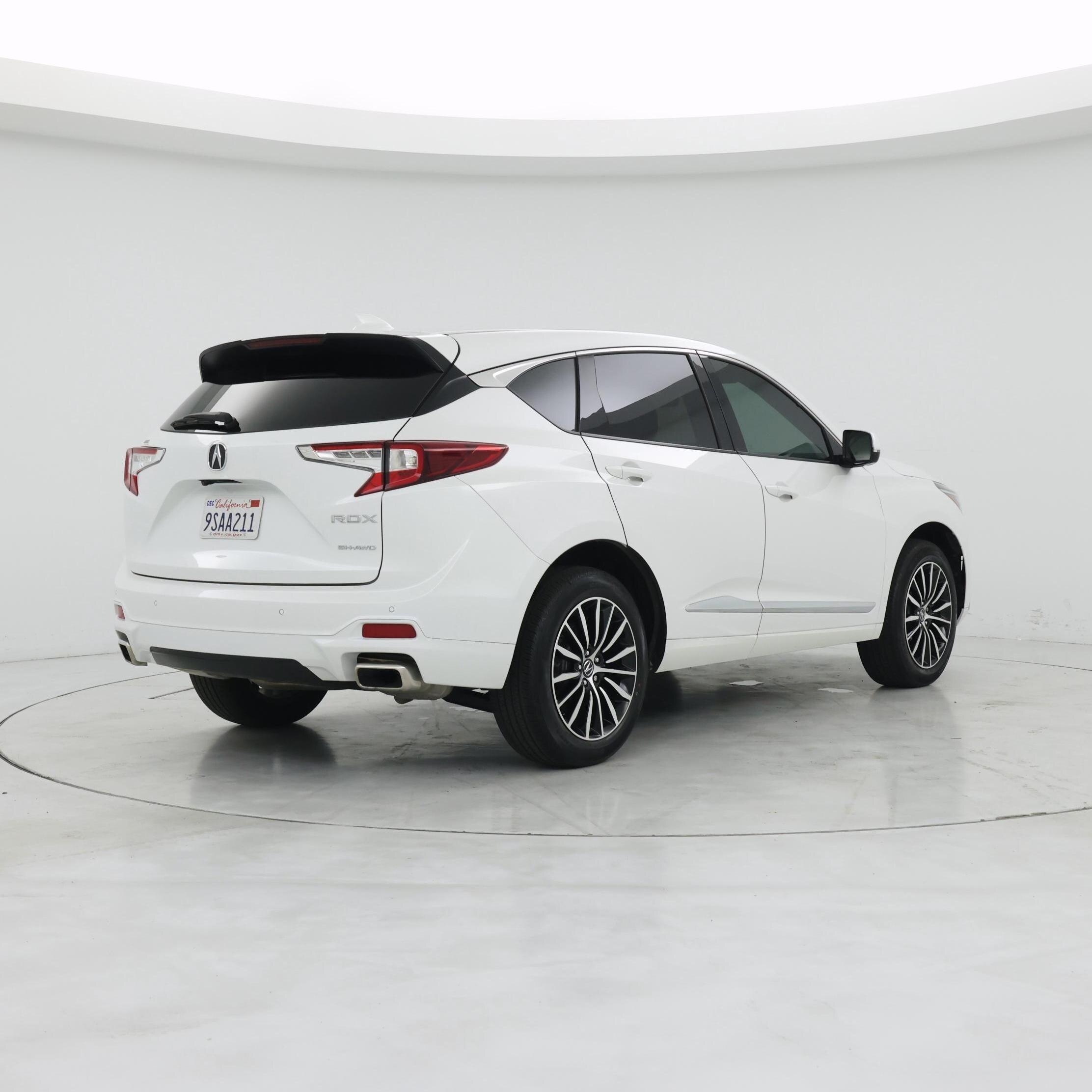 Thumbnail: 2025 Acura RDX - 8
