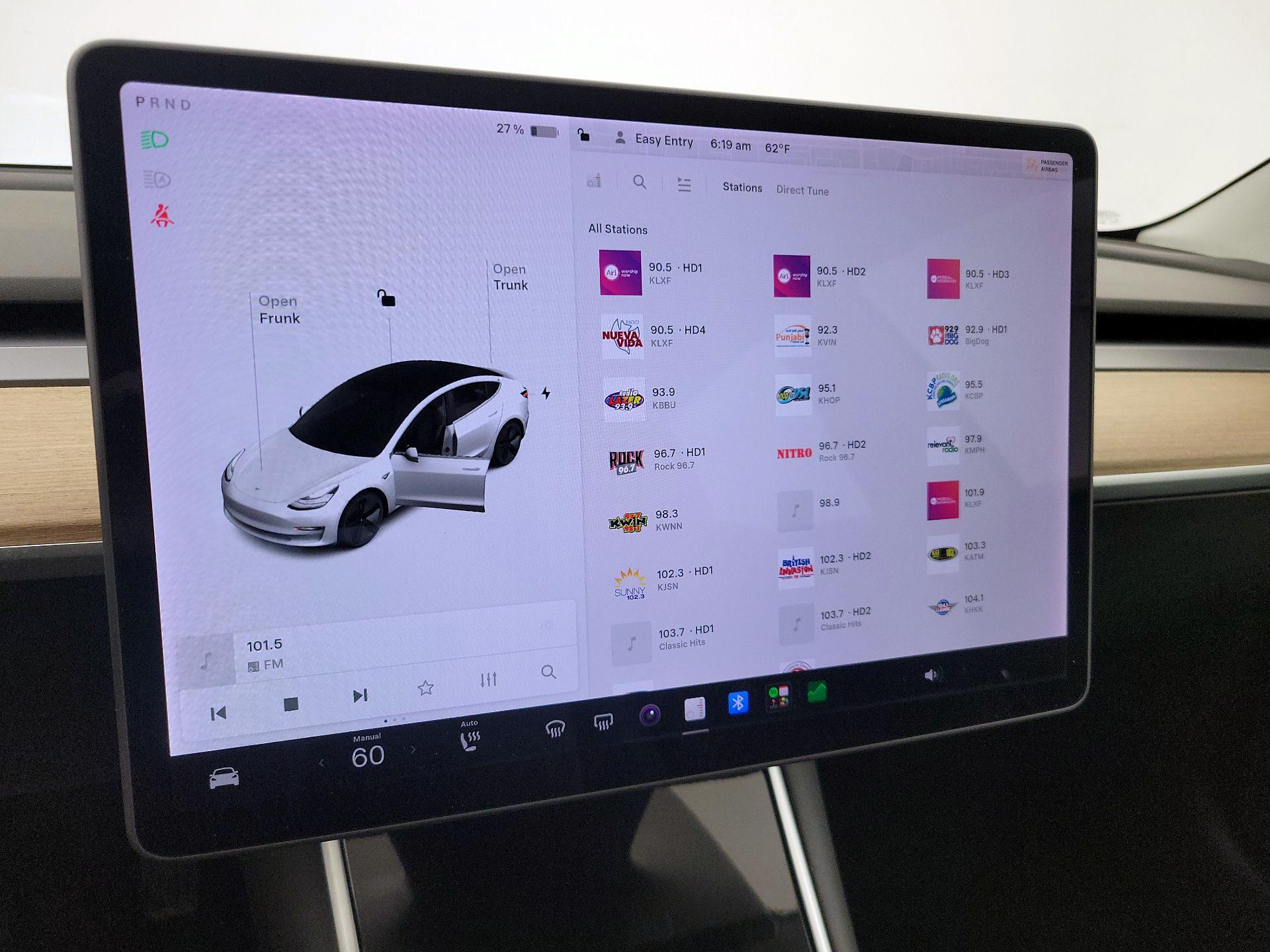 Thumbnail: 2020 Tesla Model 3 - 15