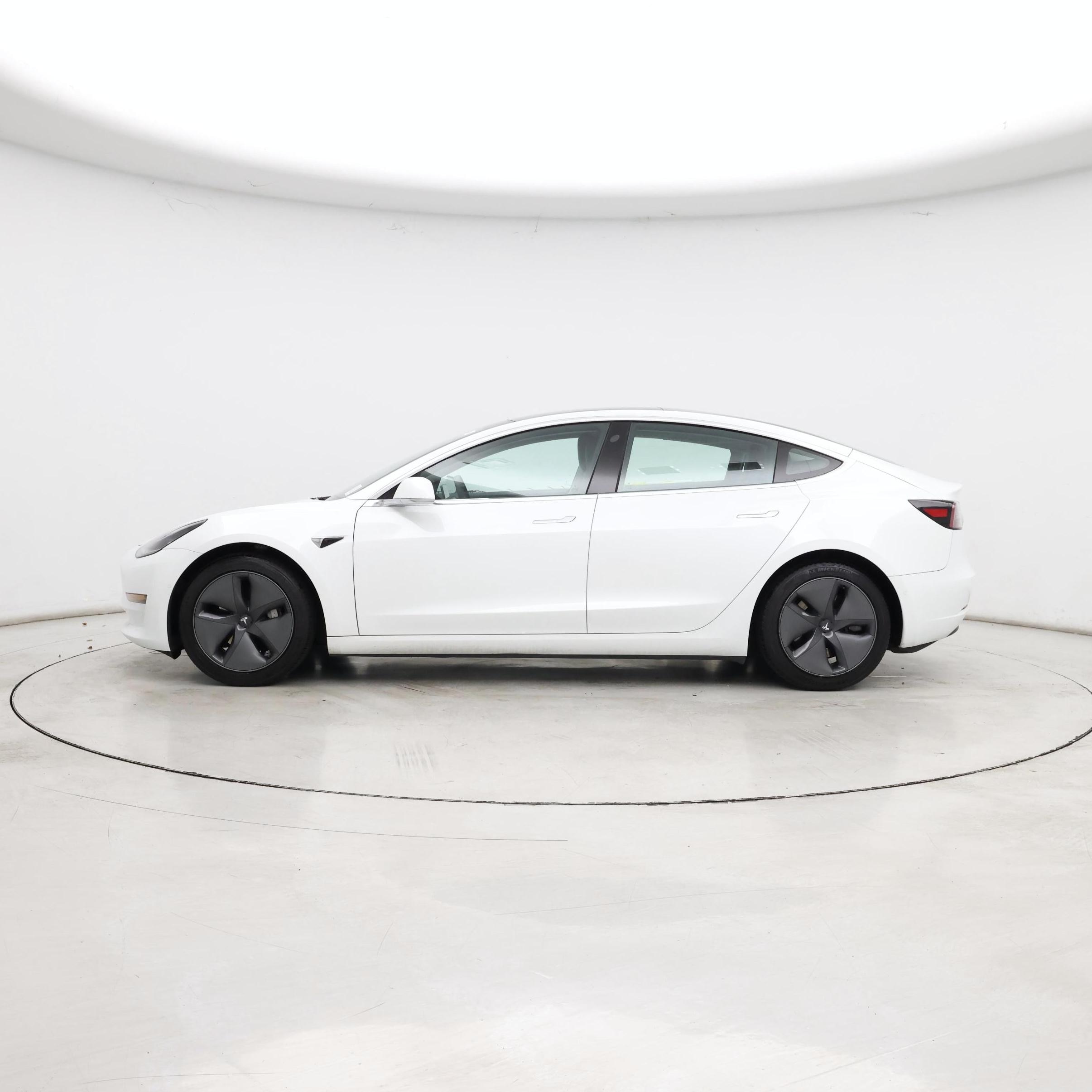 Thumbnail: 2020 Tesla Model 3 - 3