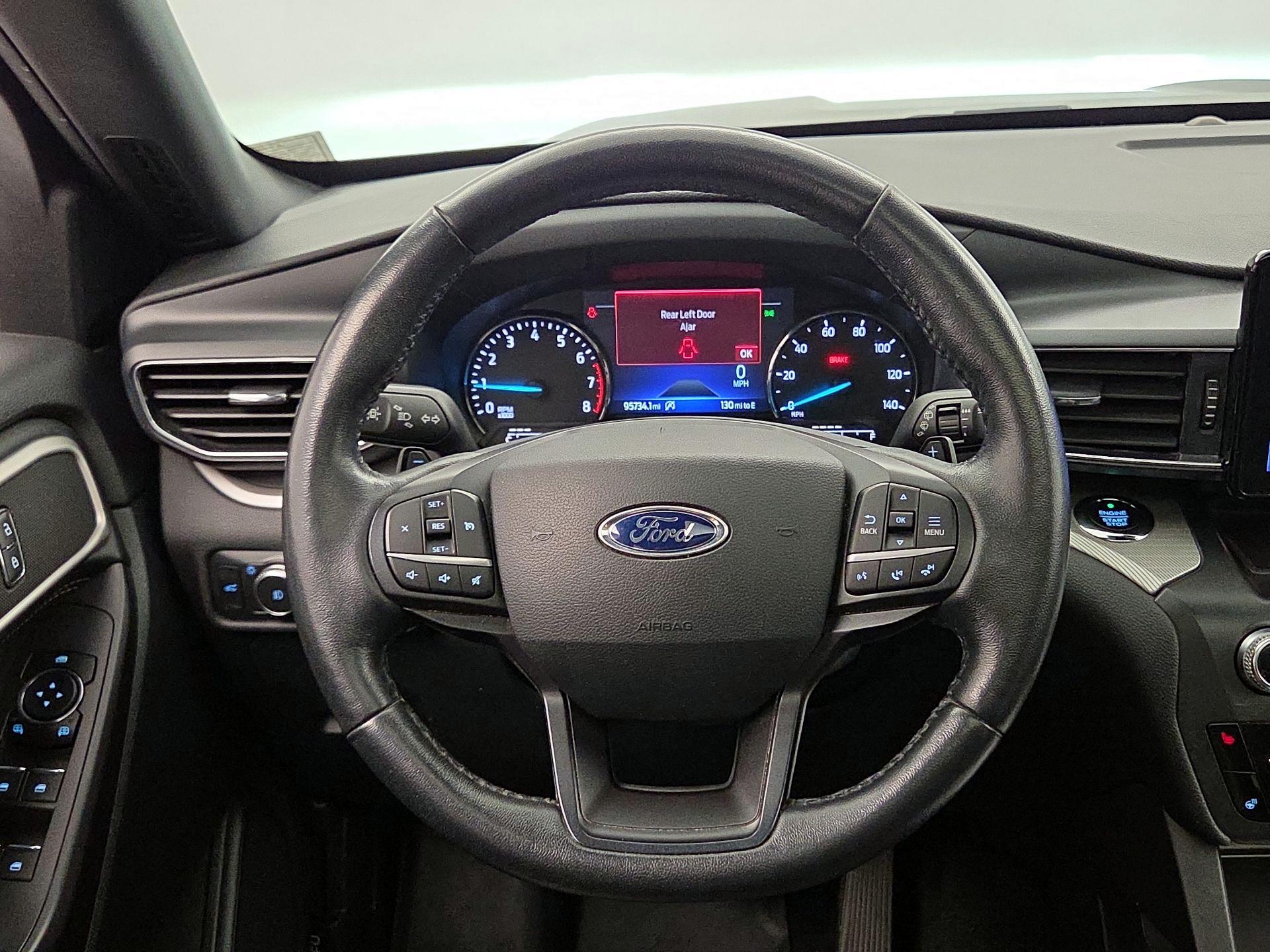 Thumbnail: 2020 Ford Explorer - 10
