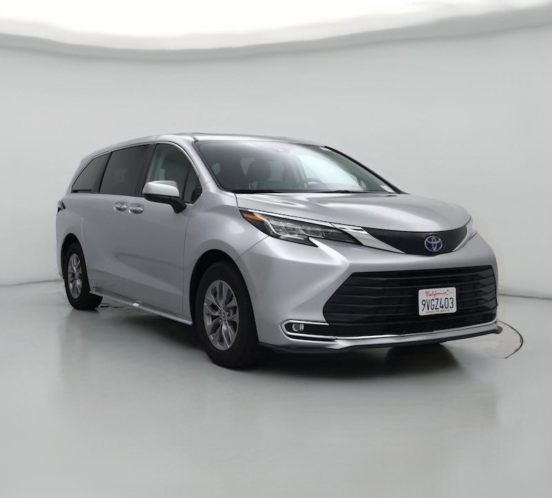 2023 Toyota Sienna Hybrid XLE