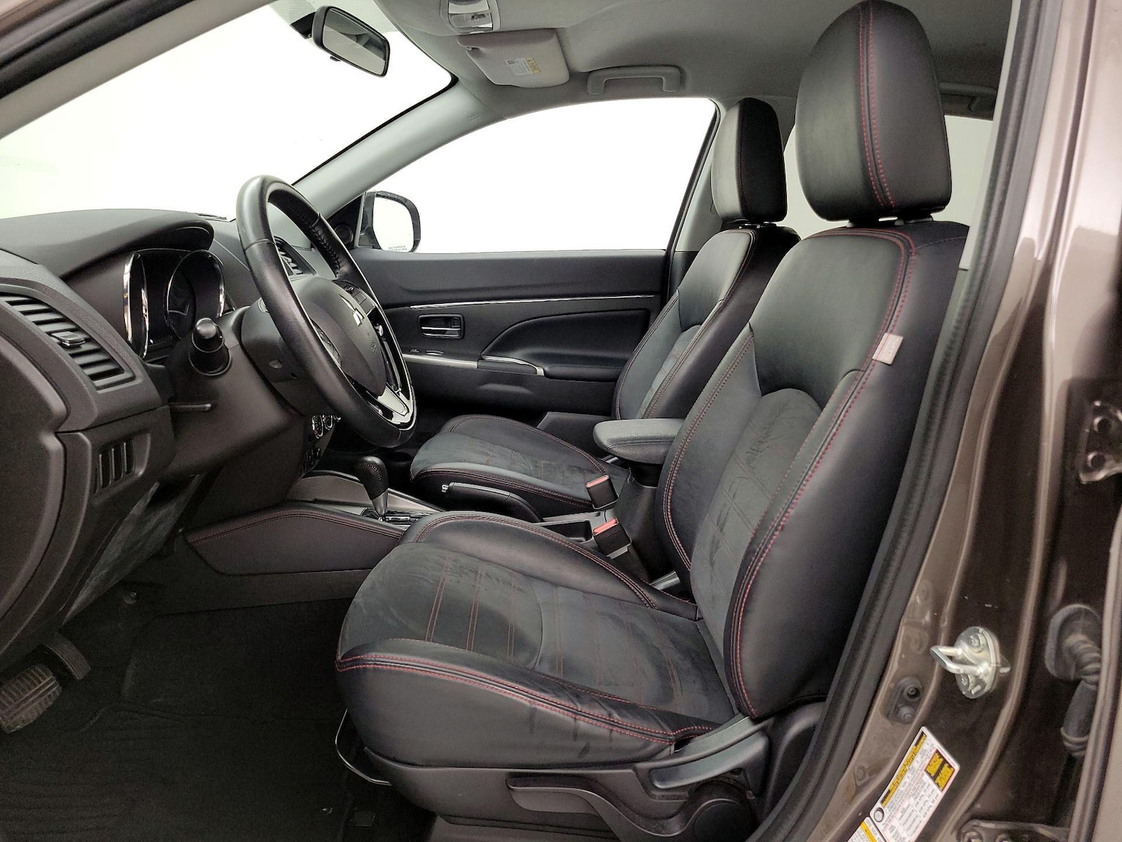 2018 Mitsubishi Outlander Sport SE - Photo 12