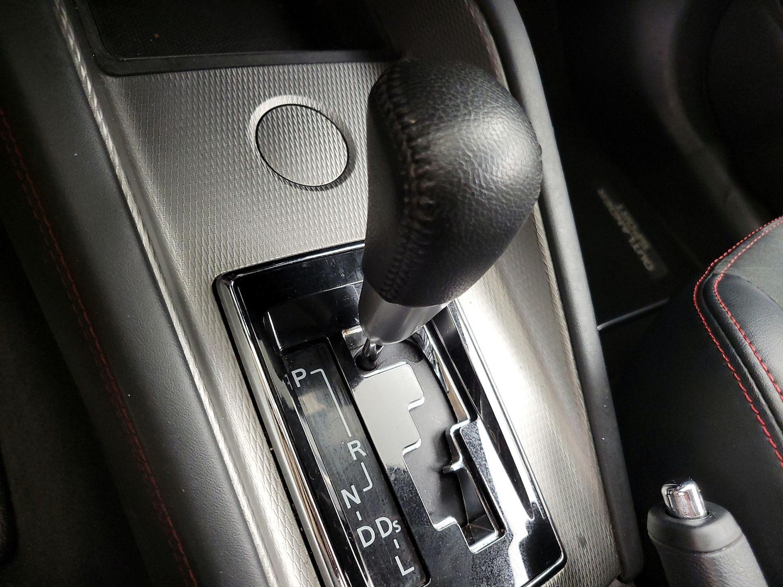 2018 Mitsubishi Outlander Sport SE - Photo 17