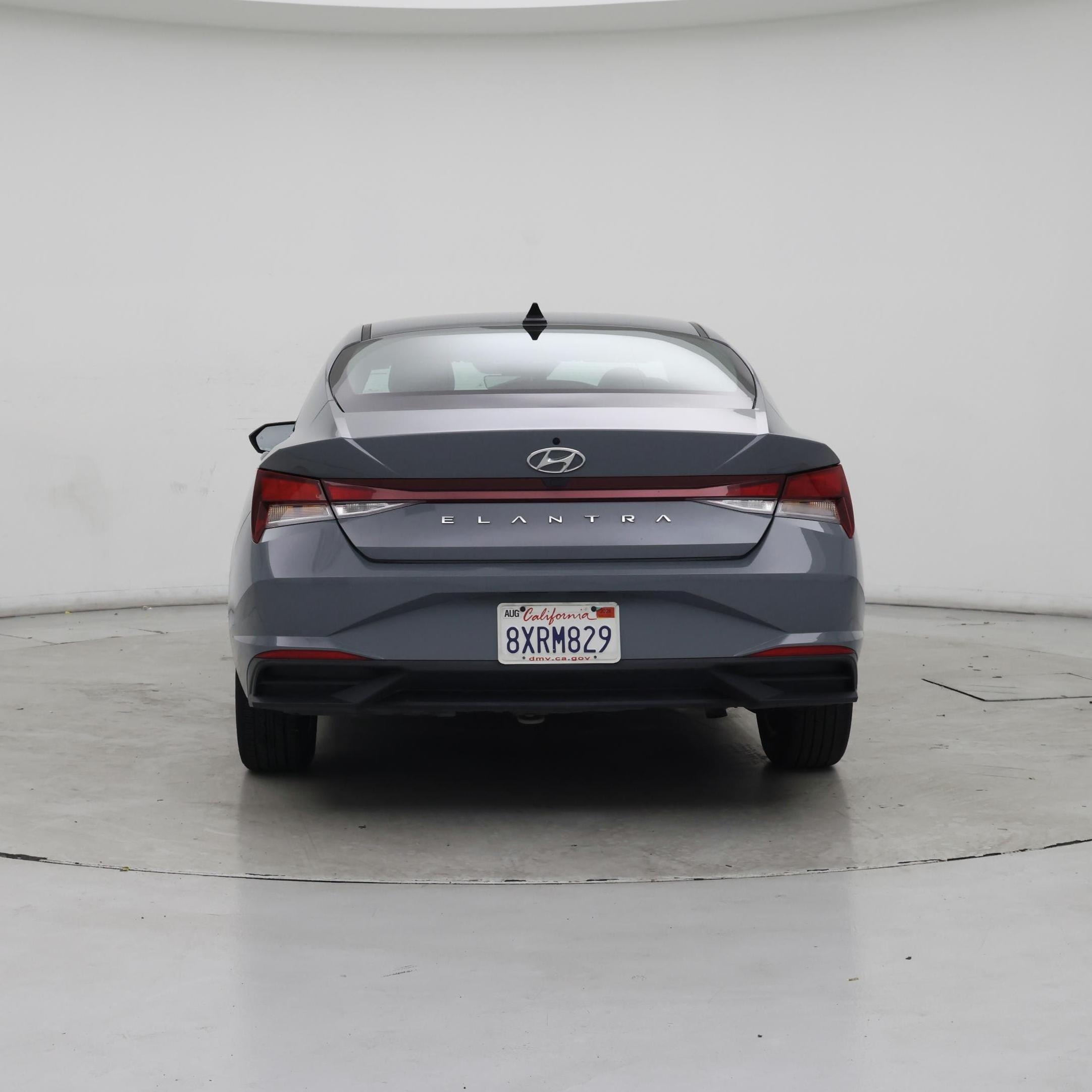 Thumbnail: 2022 Hyundai Elantra - 6