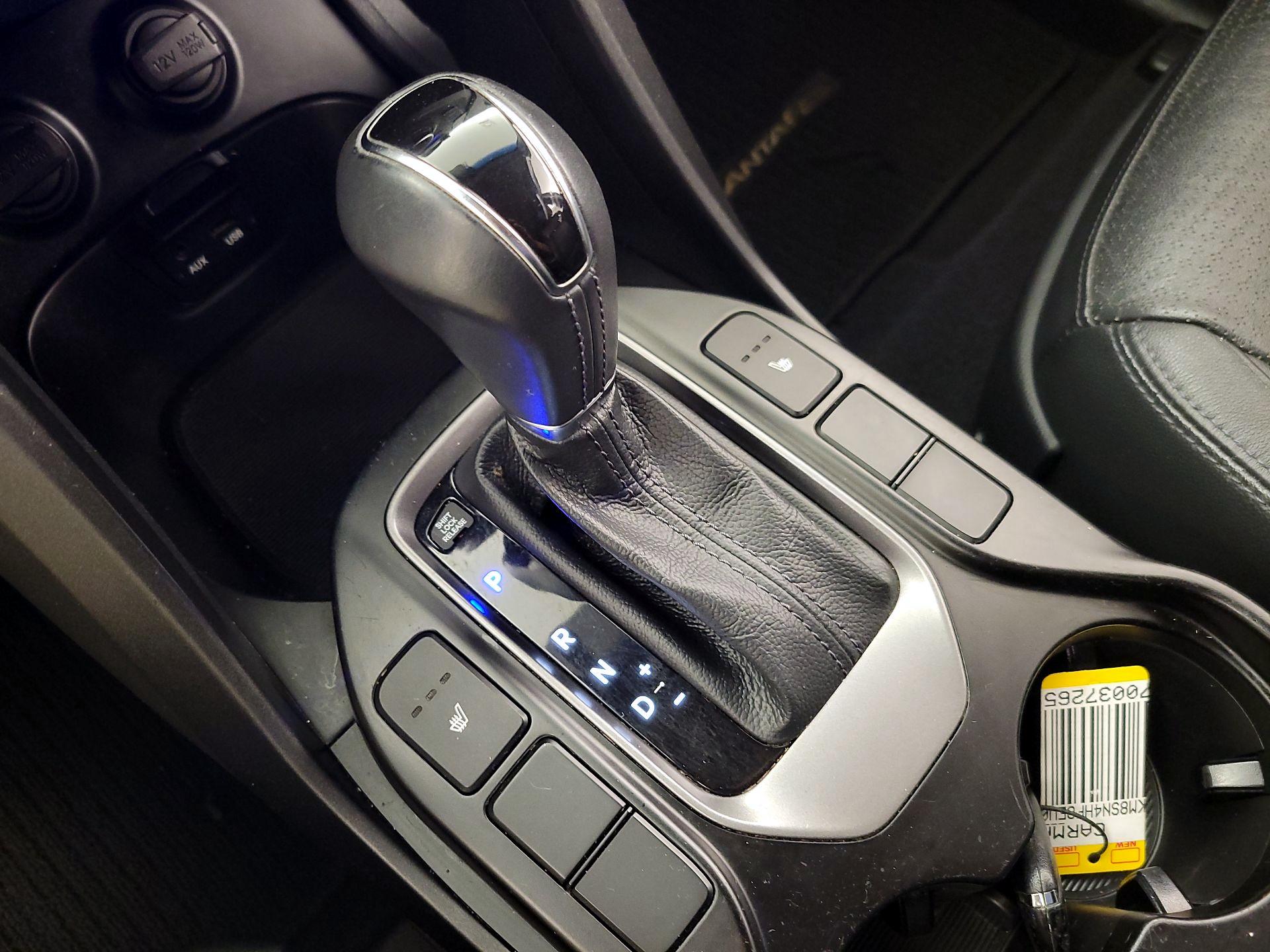 Thumbnail: 2014 Hyundai Santa Fe - 17