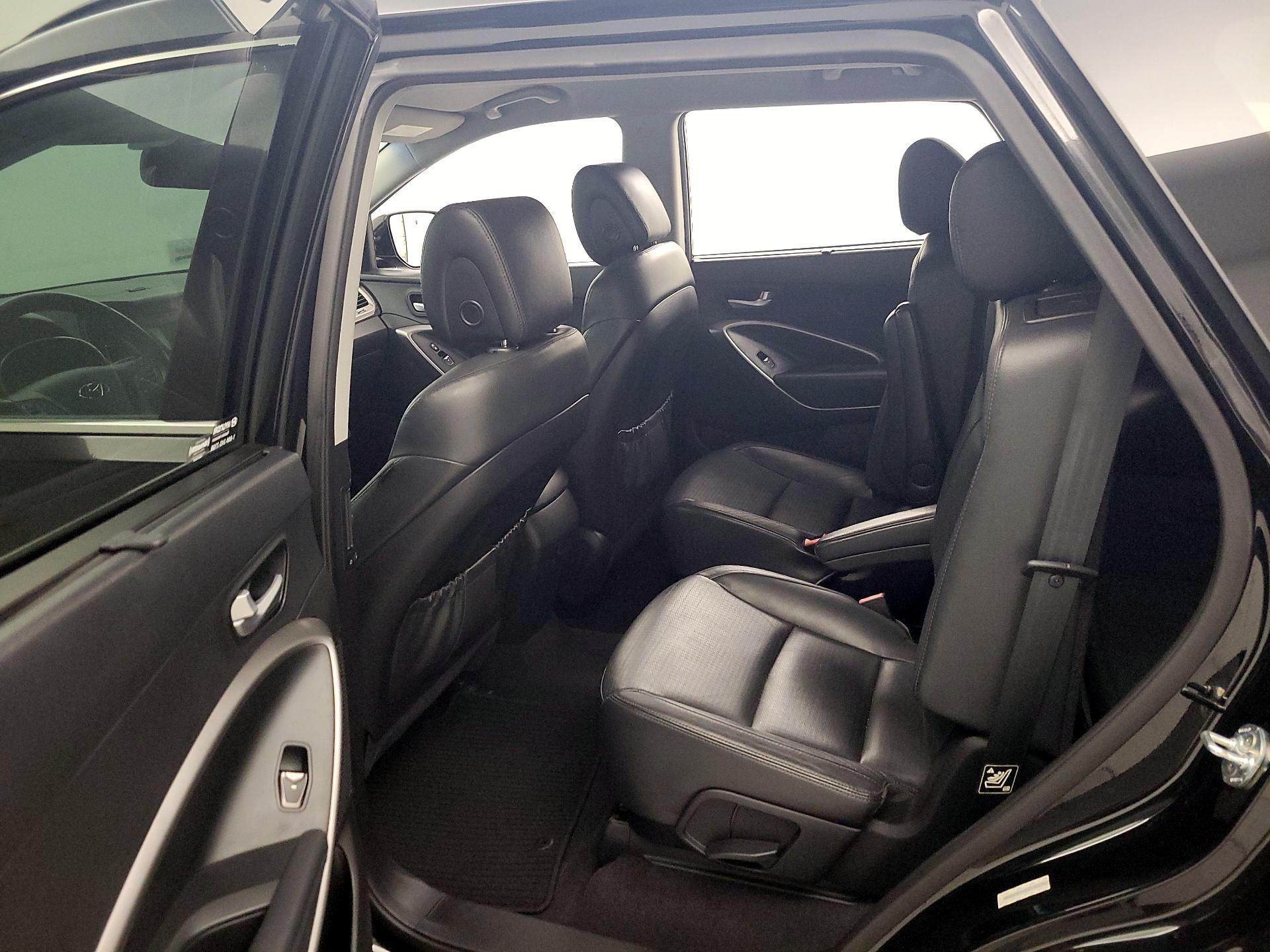 Thumbnail: 2014 Hyundai Santa Fe - 19