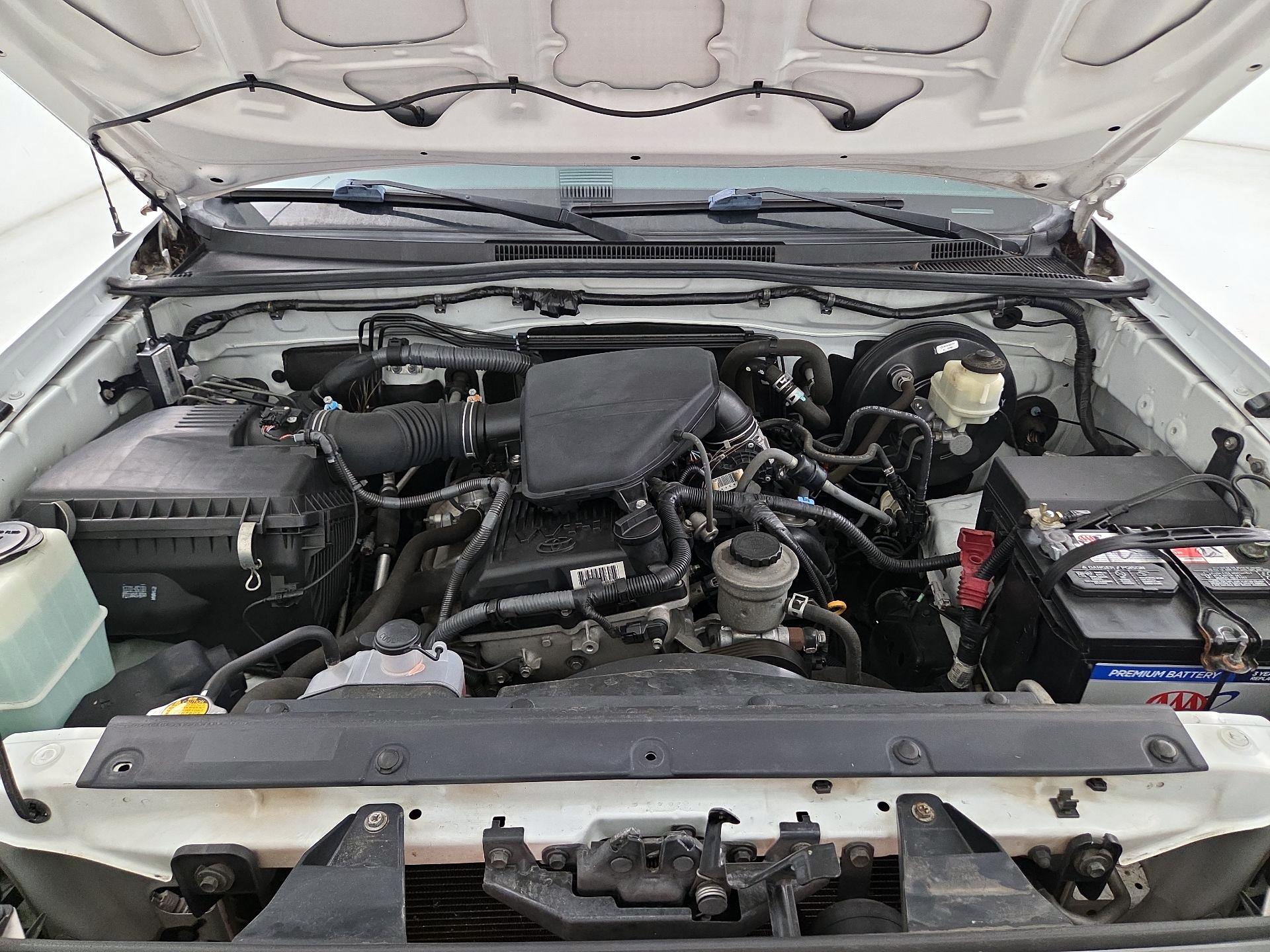 Thumbnail: 2015 Toyota Tacoma - 20