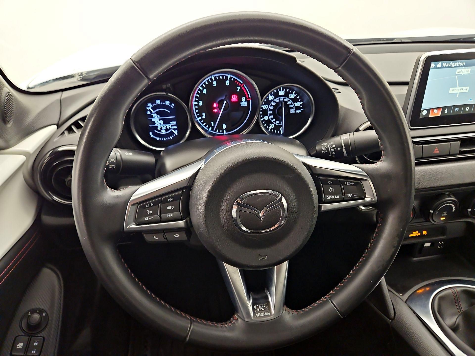 Thumbnail: 2016 Mazda MX-5 Miata - 10