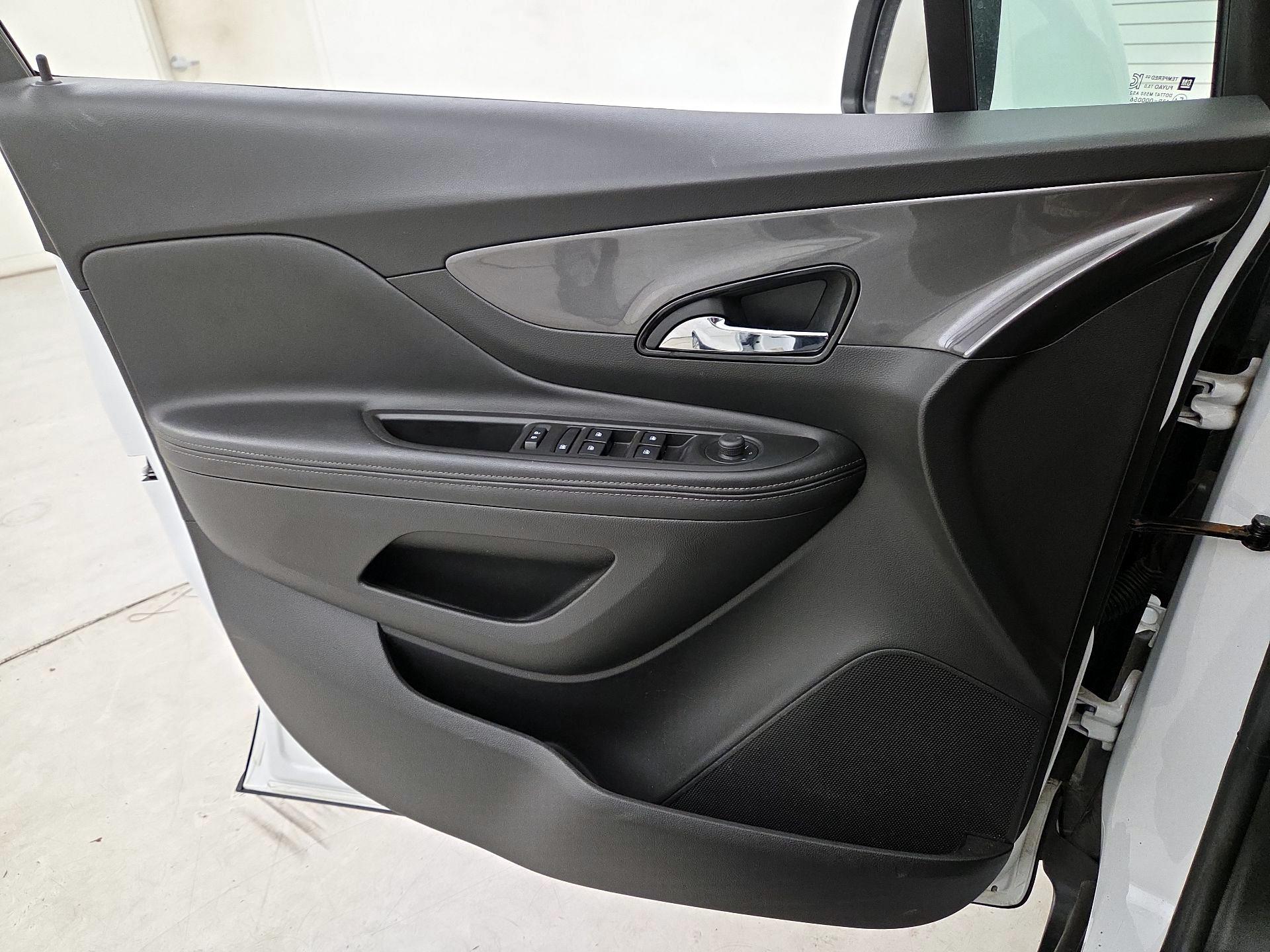 Thumbnail: 2018 Buick Encore - 12