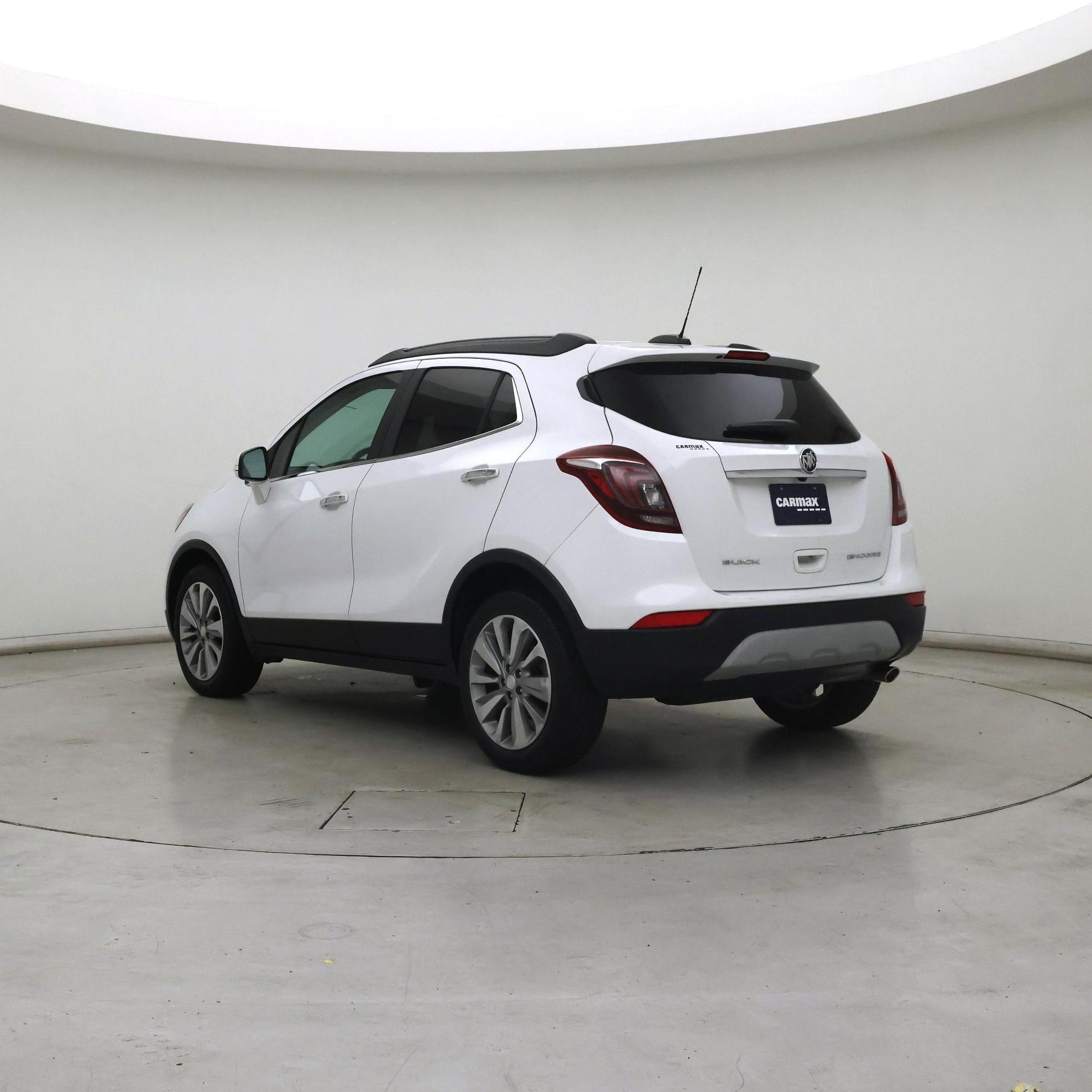 Thumbnail: 2018 Buick Encore - 2