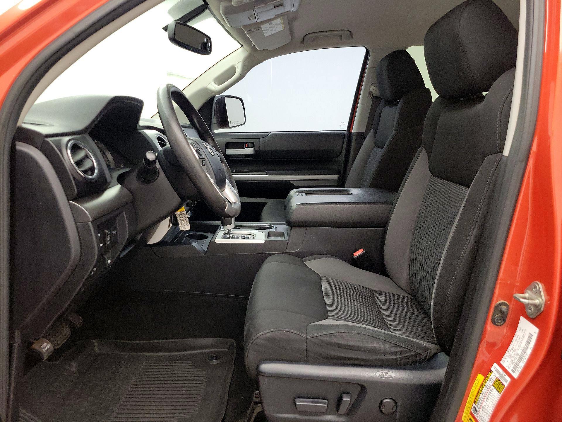 Thumbnail: 2017 Toyota Tundra - 11