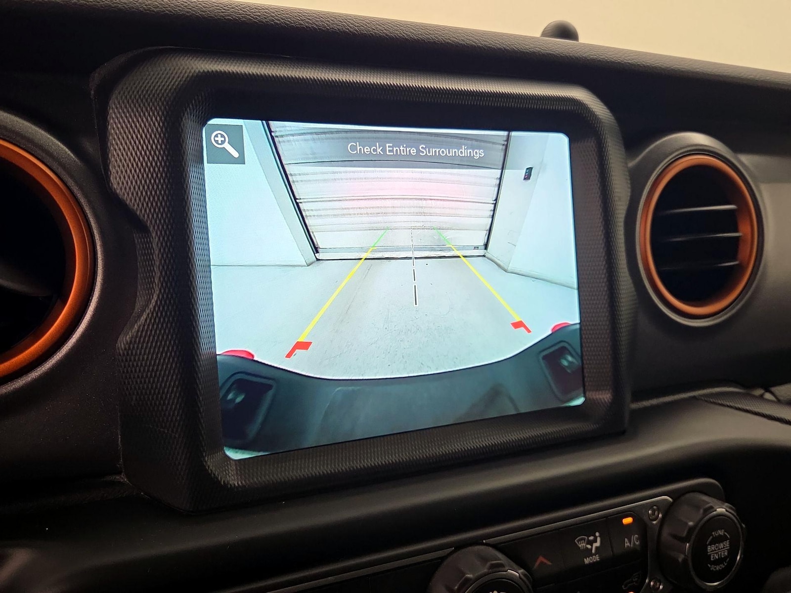 2022 Jeep Gladiator Mojave - Photo 16