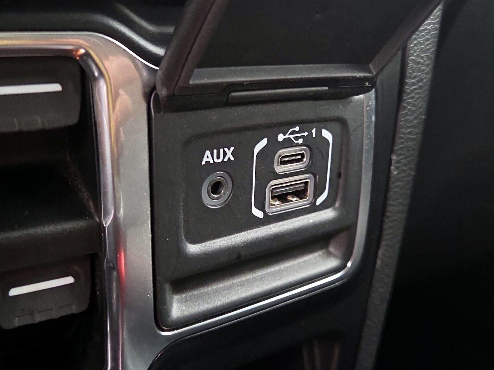 2022 Jeep Gladiator Mojave - Photo 20