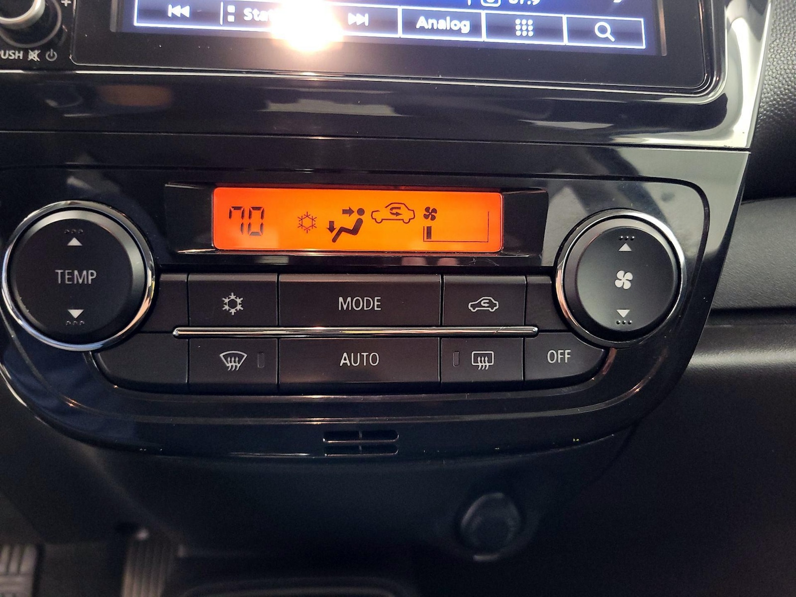 2022 Mitsubishi Mirage LE - Photo 17