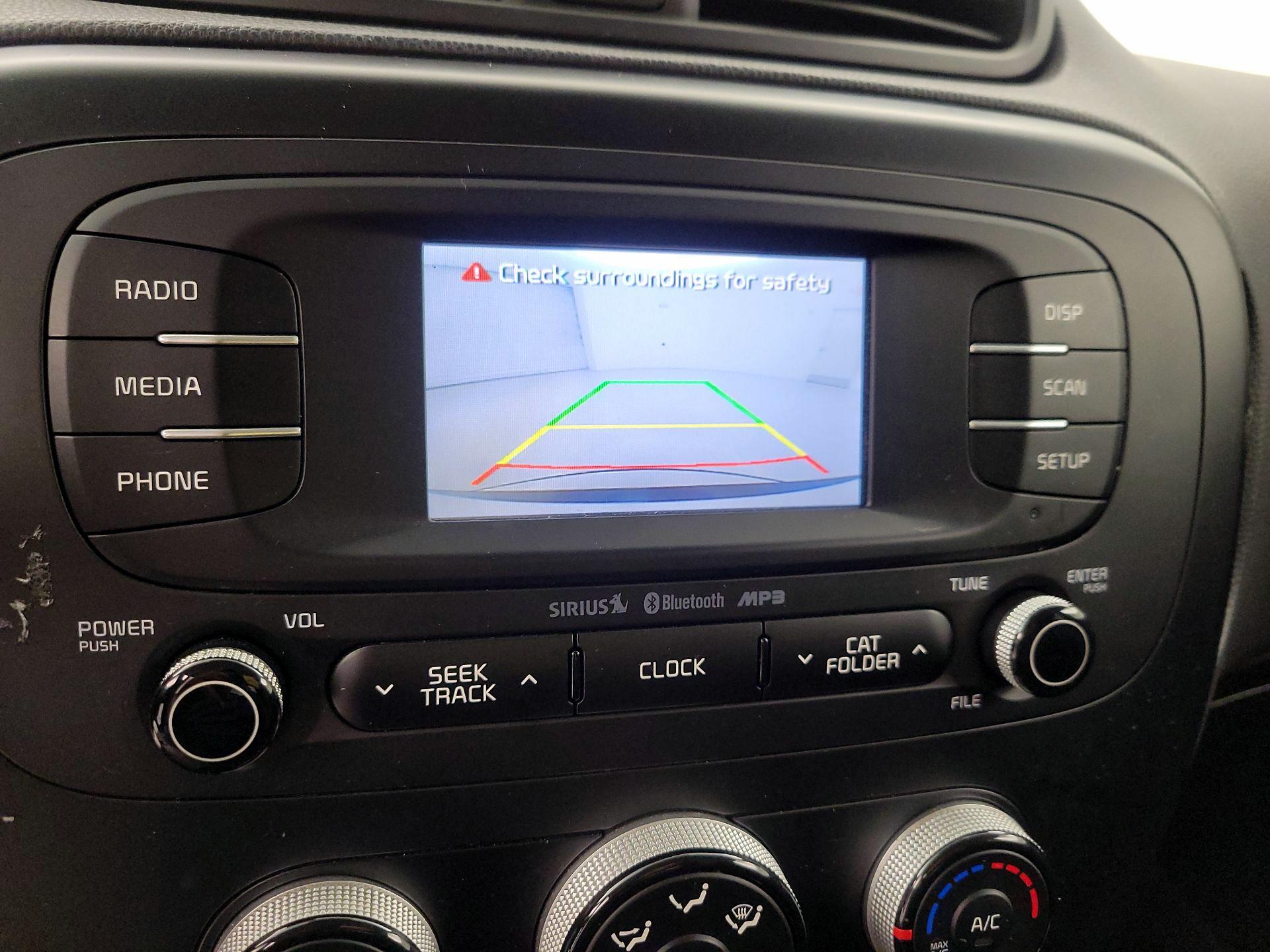 Thumbnail: 2016 Kia Soul - 14