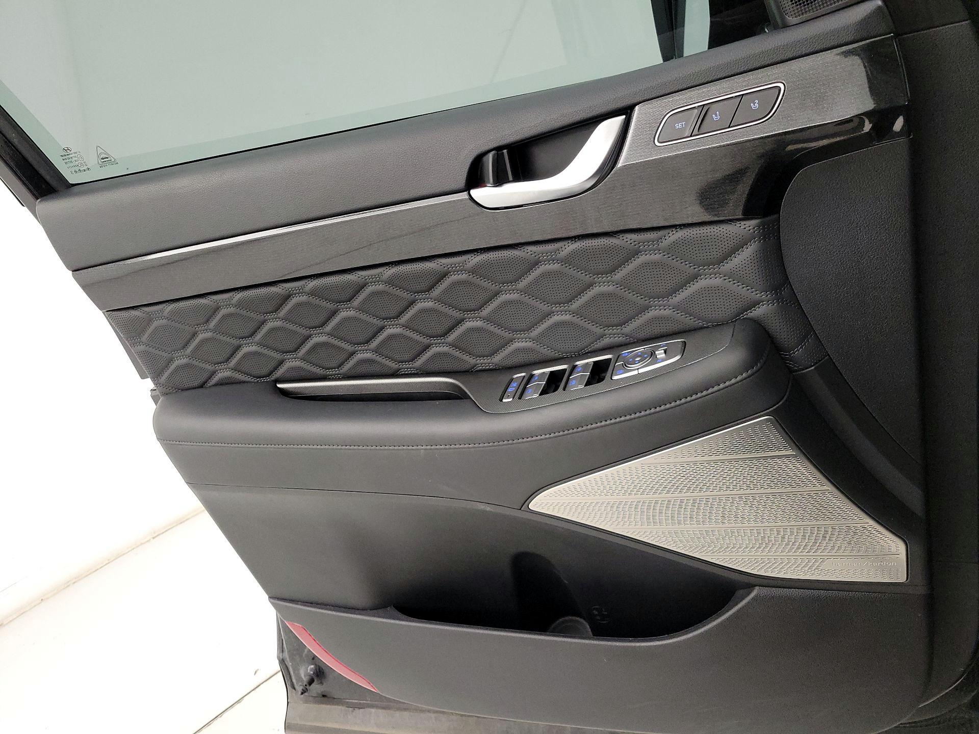 Thumbnail: 2022 Hyundai Palisade - 12