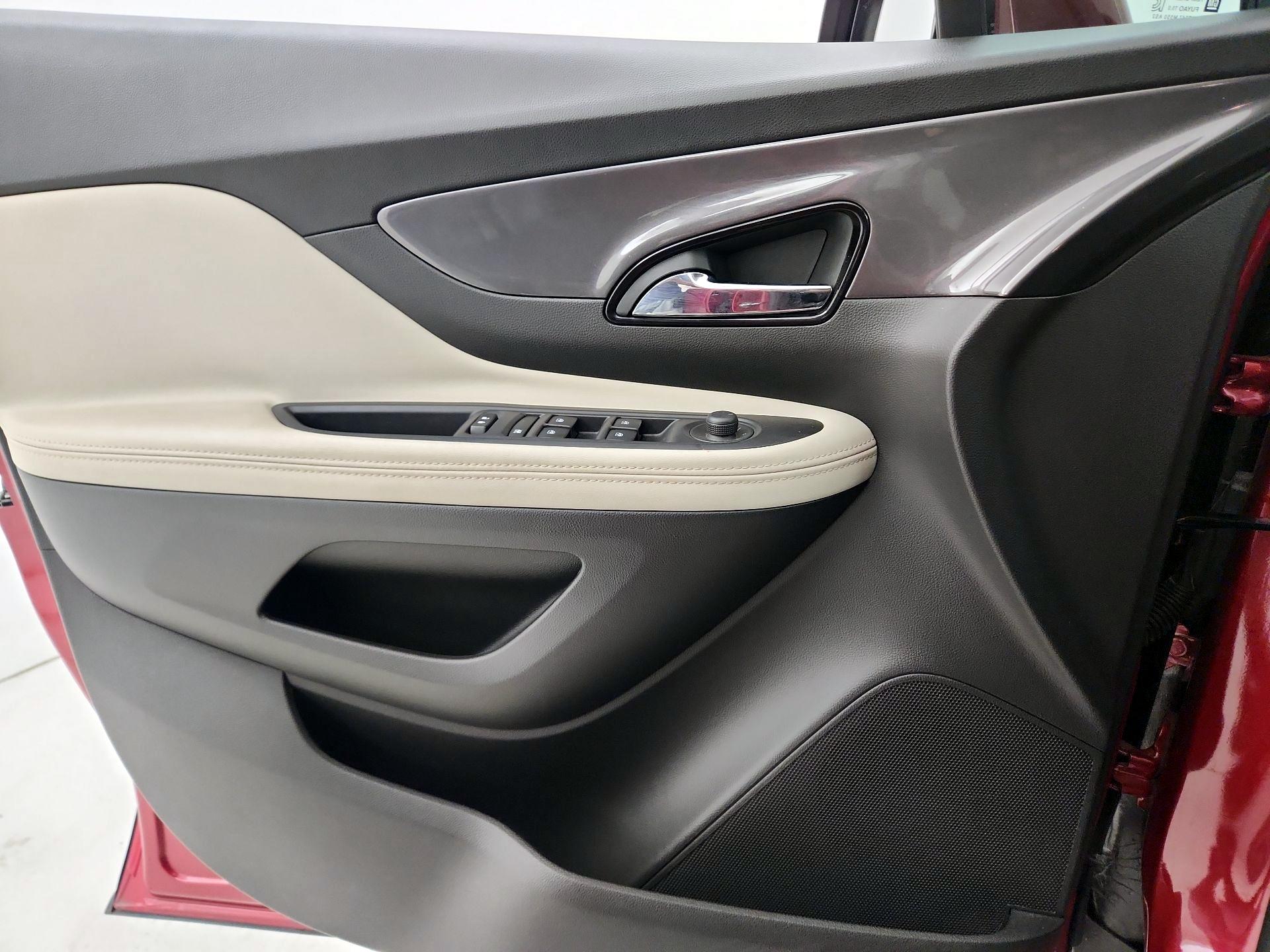 Thumbnail: 2019 Buick Encore - 12