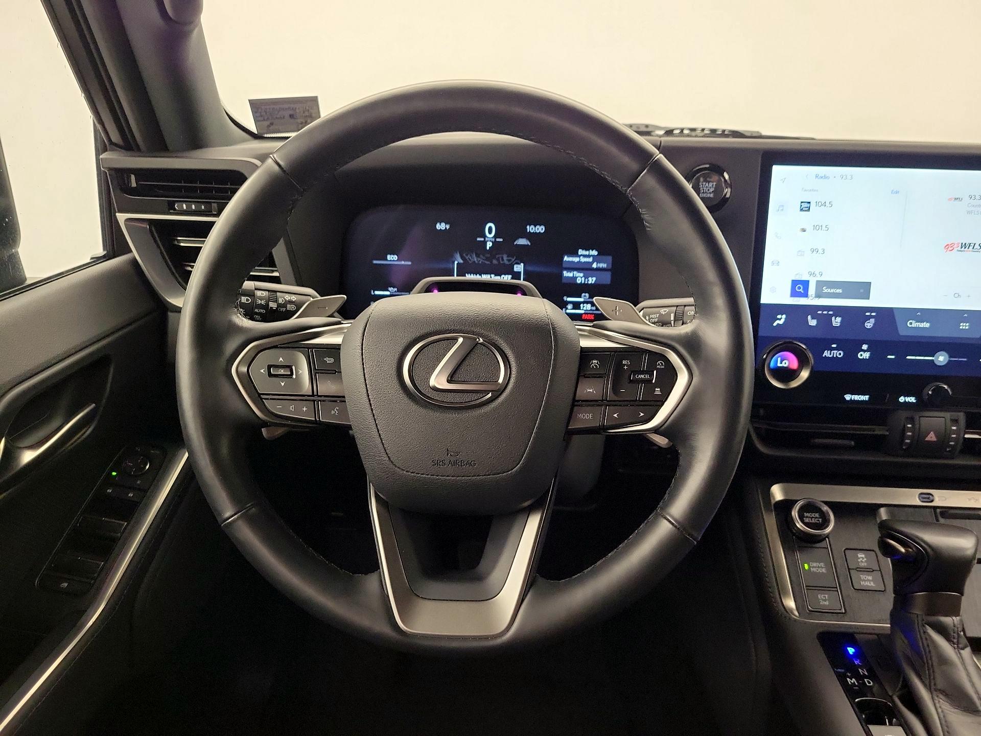 Thumbnail: 2024 Lexus GX - 10