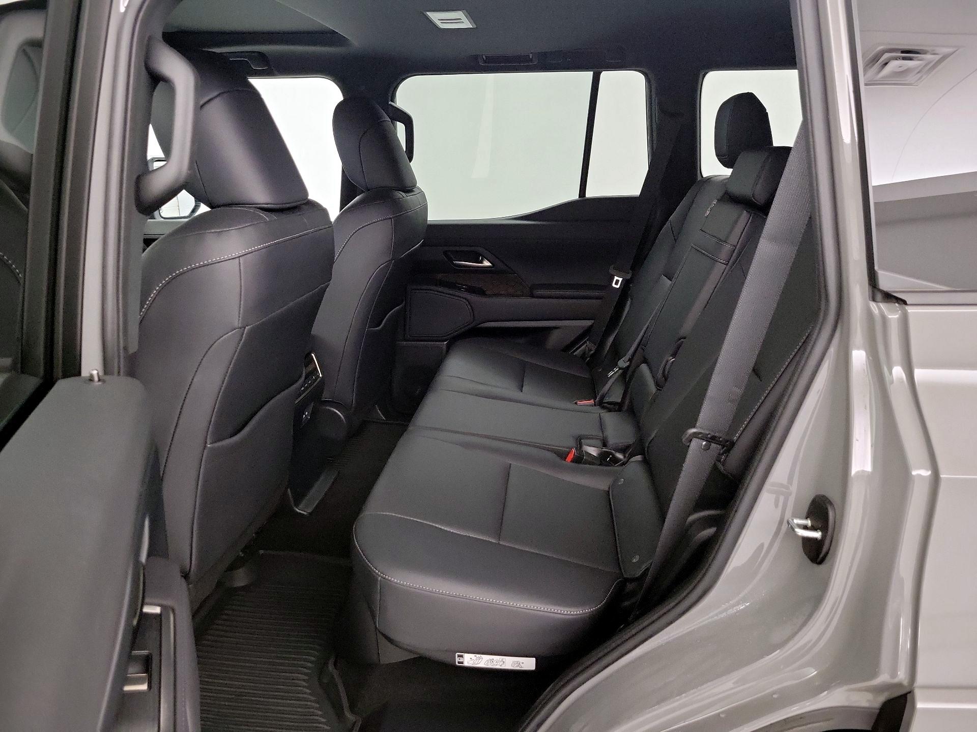 Thumbnail: 2024 Lexus GX - 20