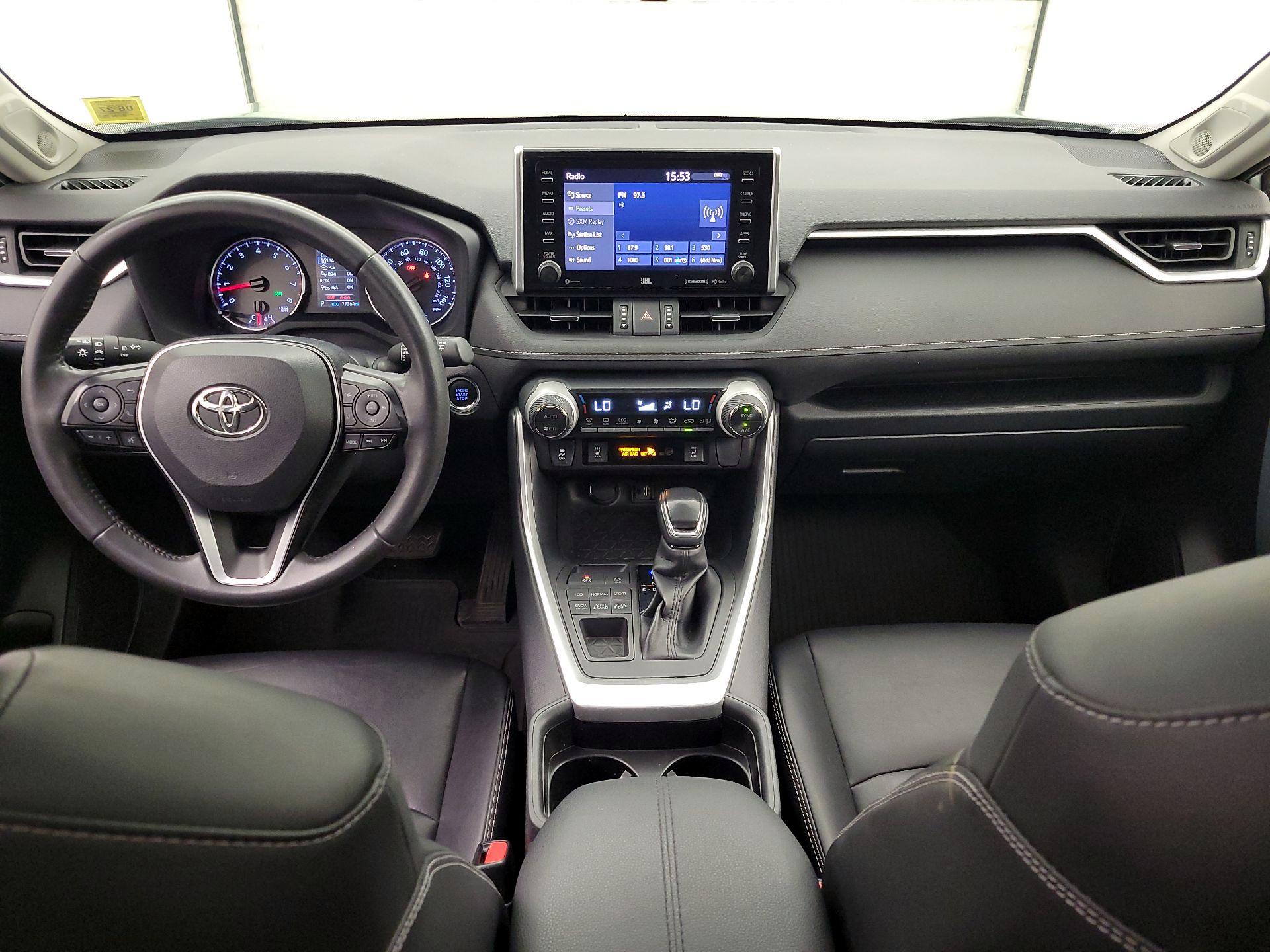 Thumbnail: 2019 Toyota RAV4 - 9