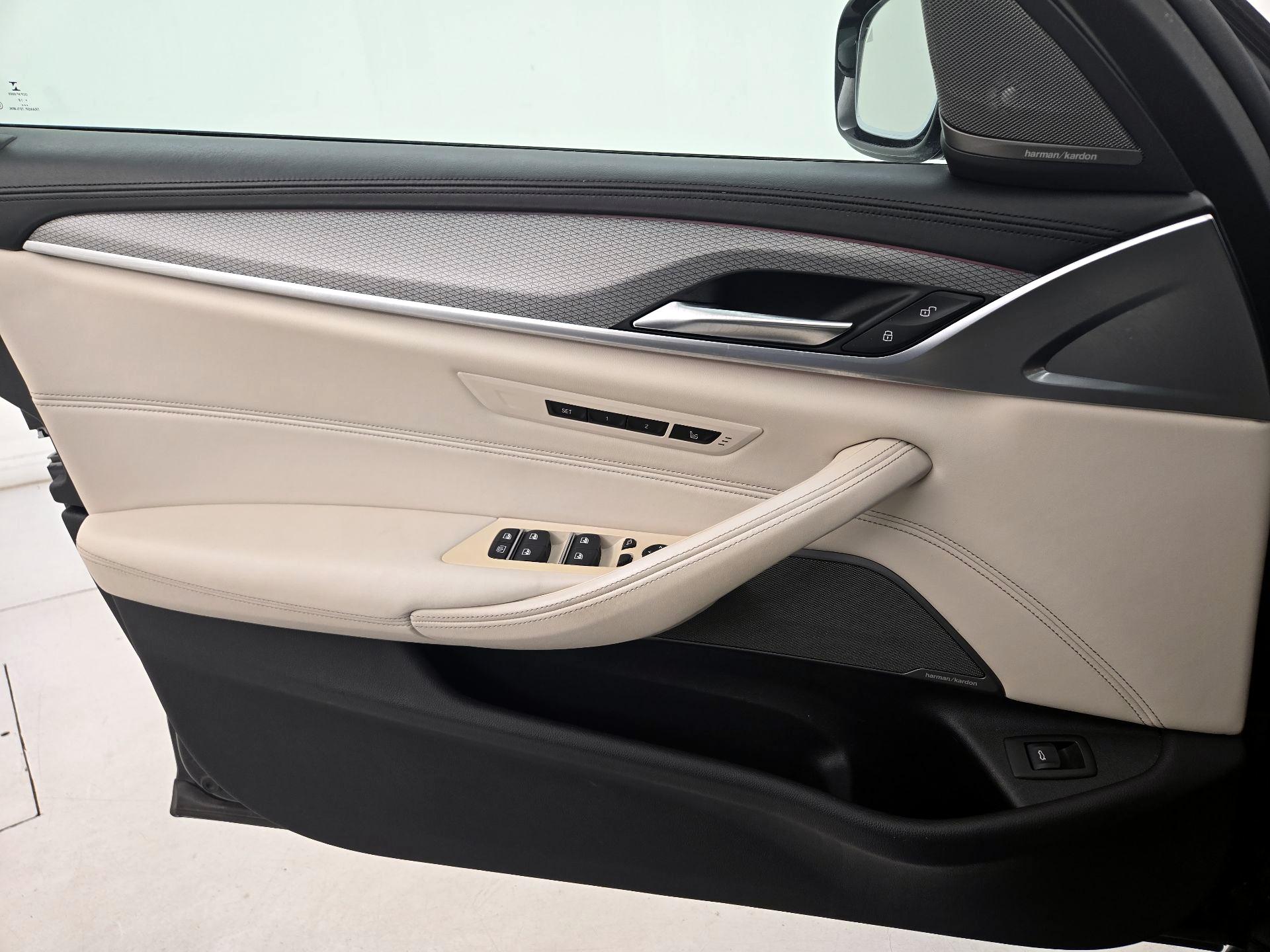 Thumbnail: 2019 BMW 5 Series - 12