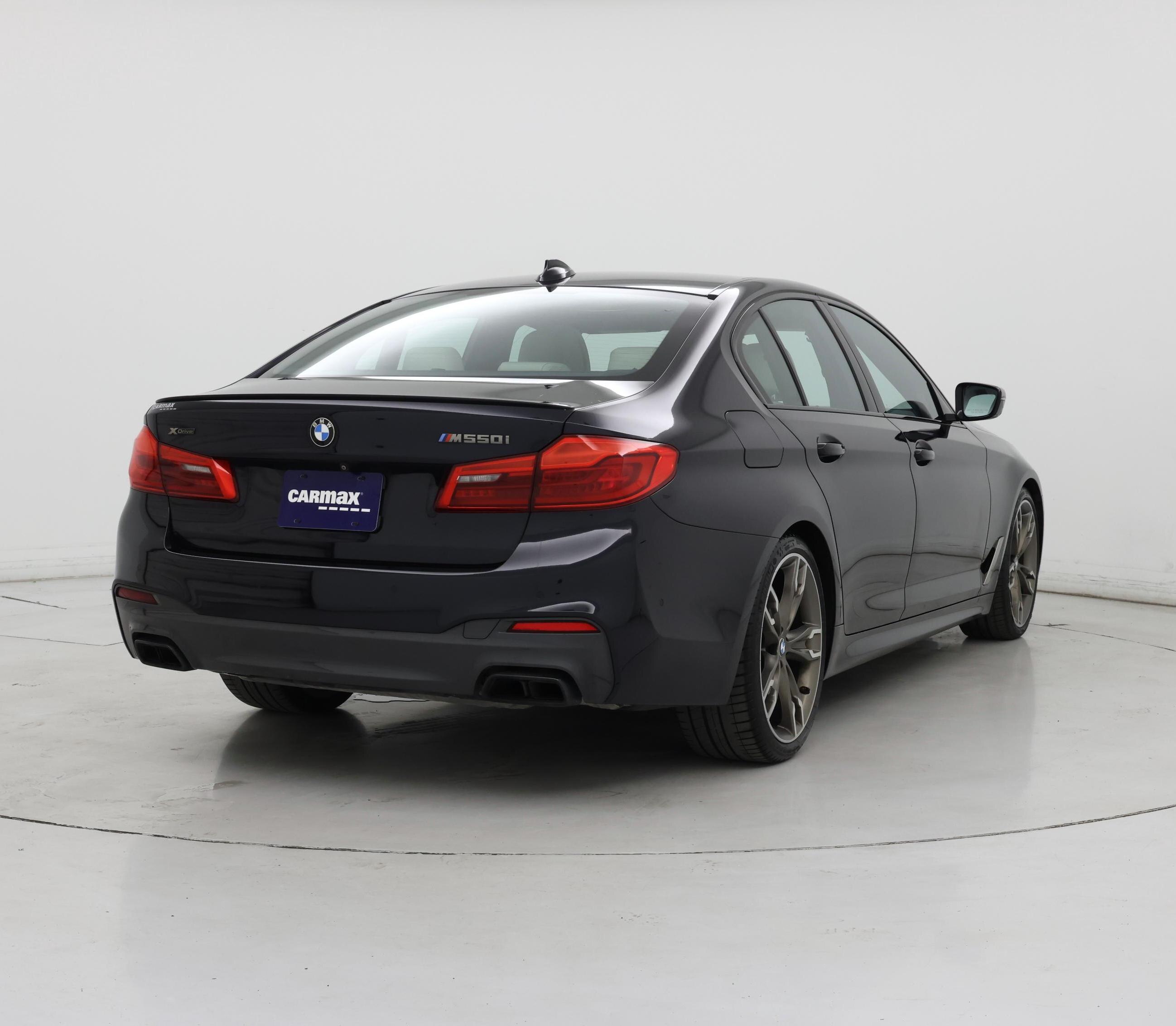 Thumbnail: 2019 BMW 5 Series - 8