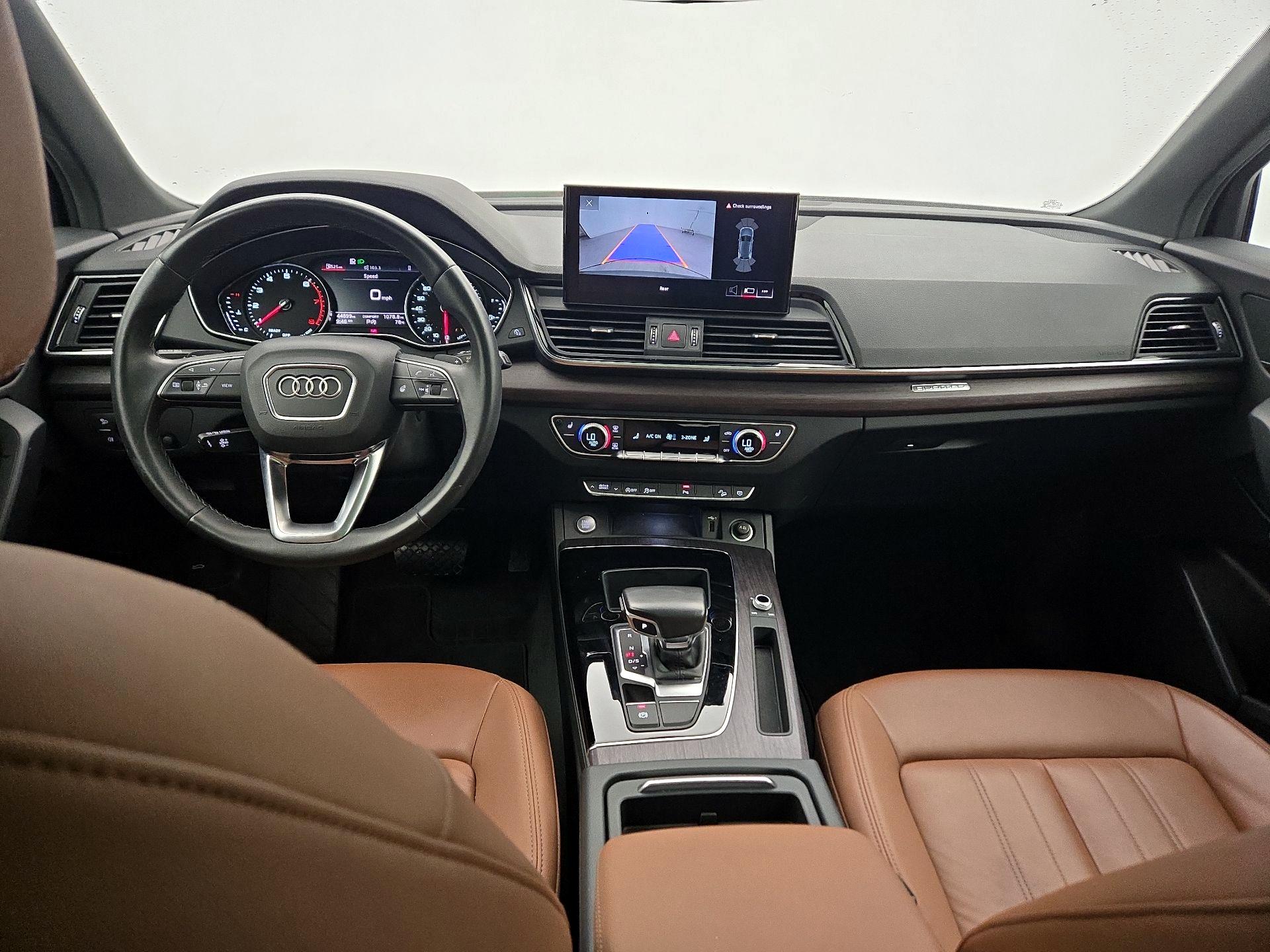 Thumbnail: 2022 Audi Q5 - 9