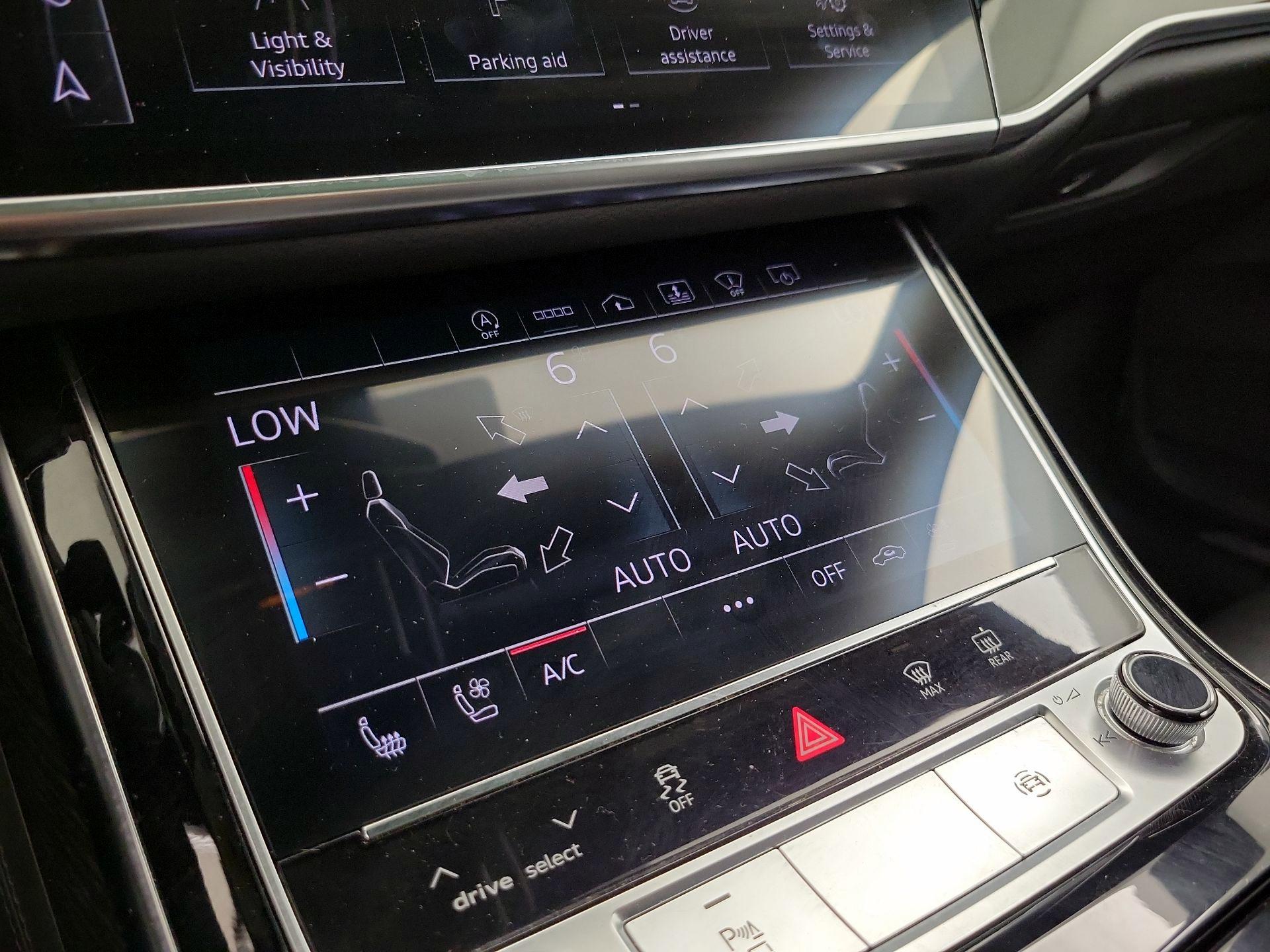 Thumbnail: 2022 Audi A8 - 17