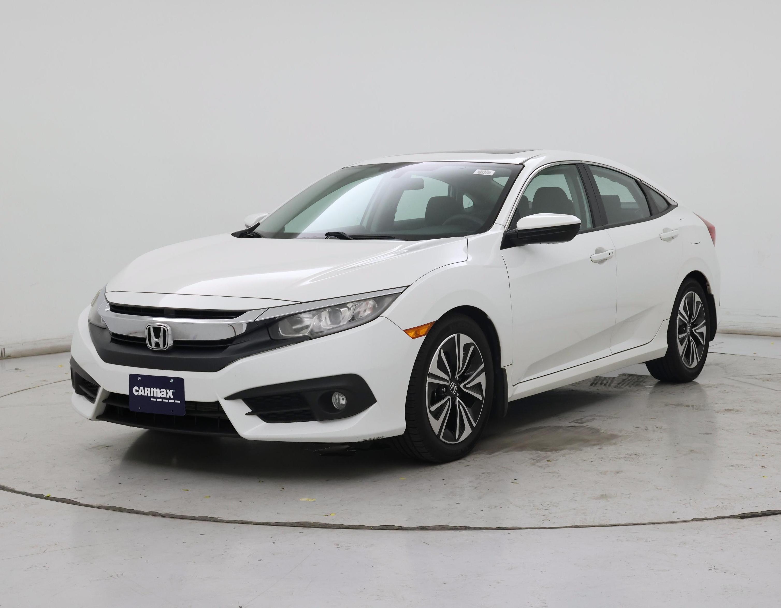 Thumbnail: 2017 Honda Civic - 4