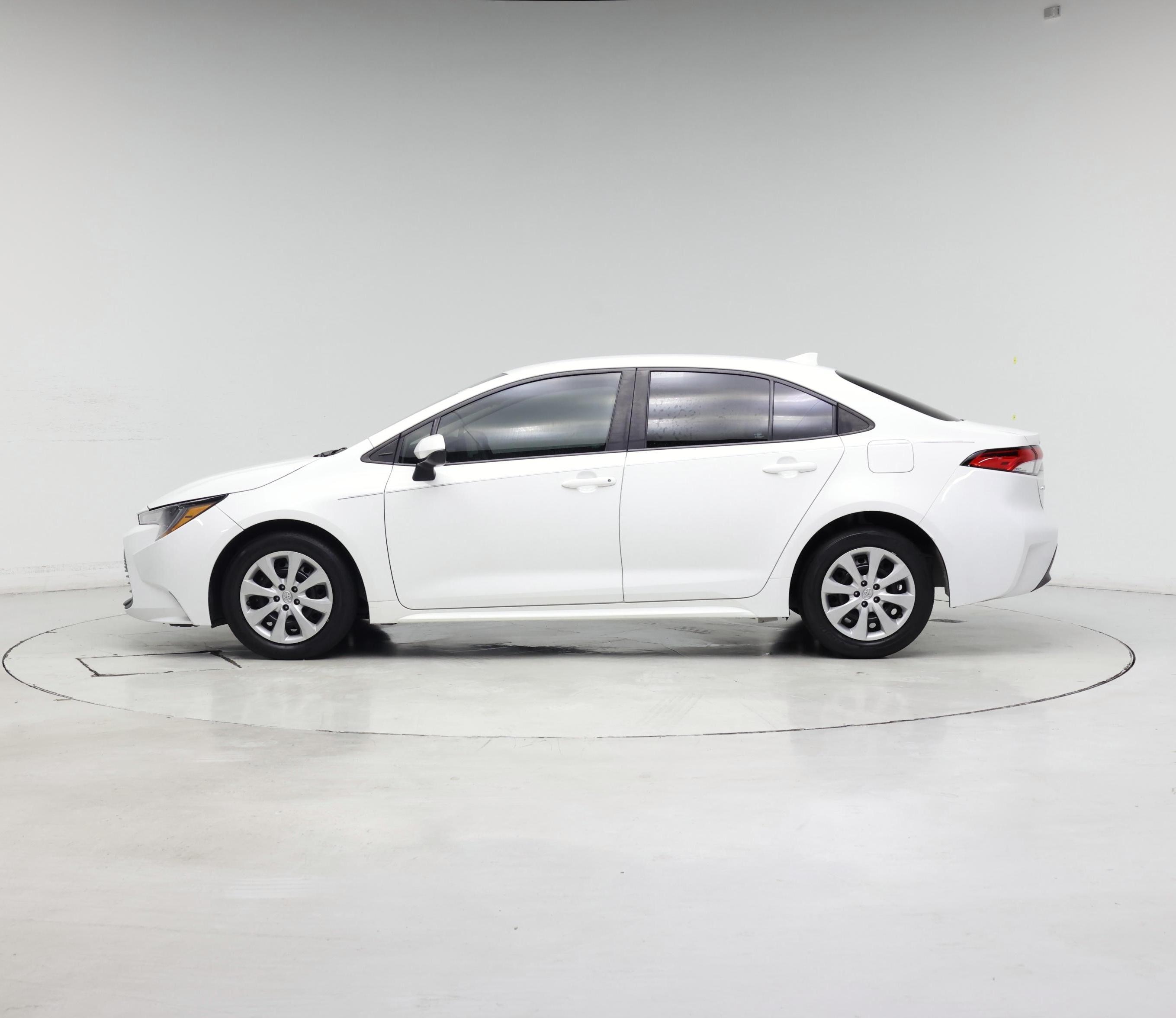 Thumbnail: 2023 Toyota Corolla - 3