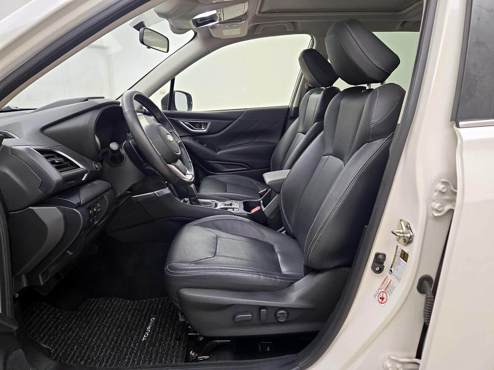 Thumbnail: 2019 Subaru Forester - 11