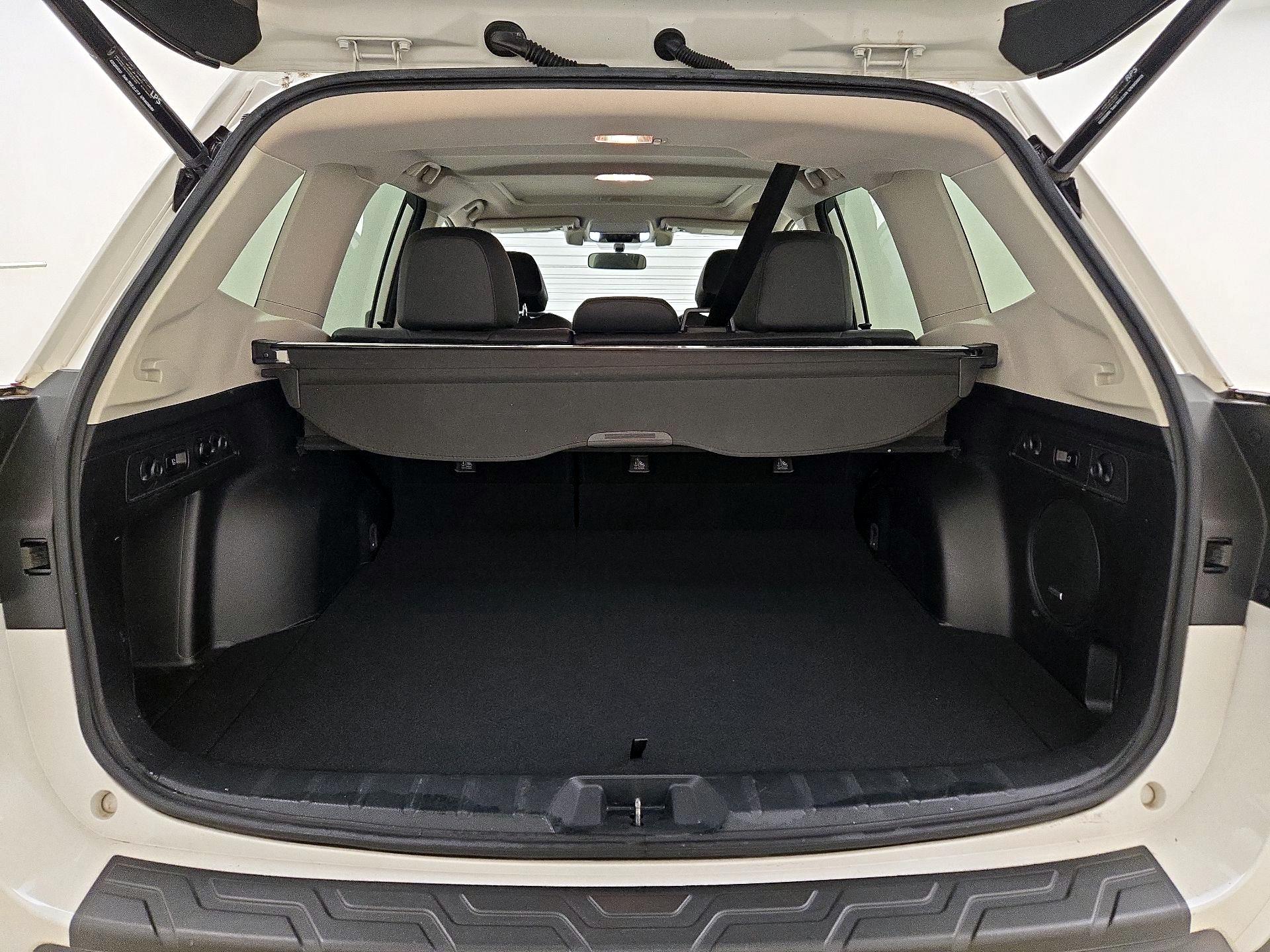 Thumbnail: 2019 Subaru Forester - 17